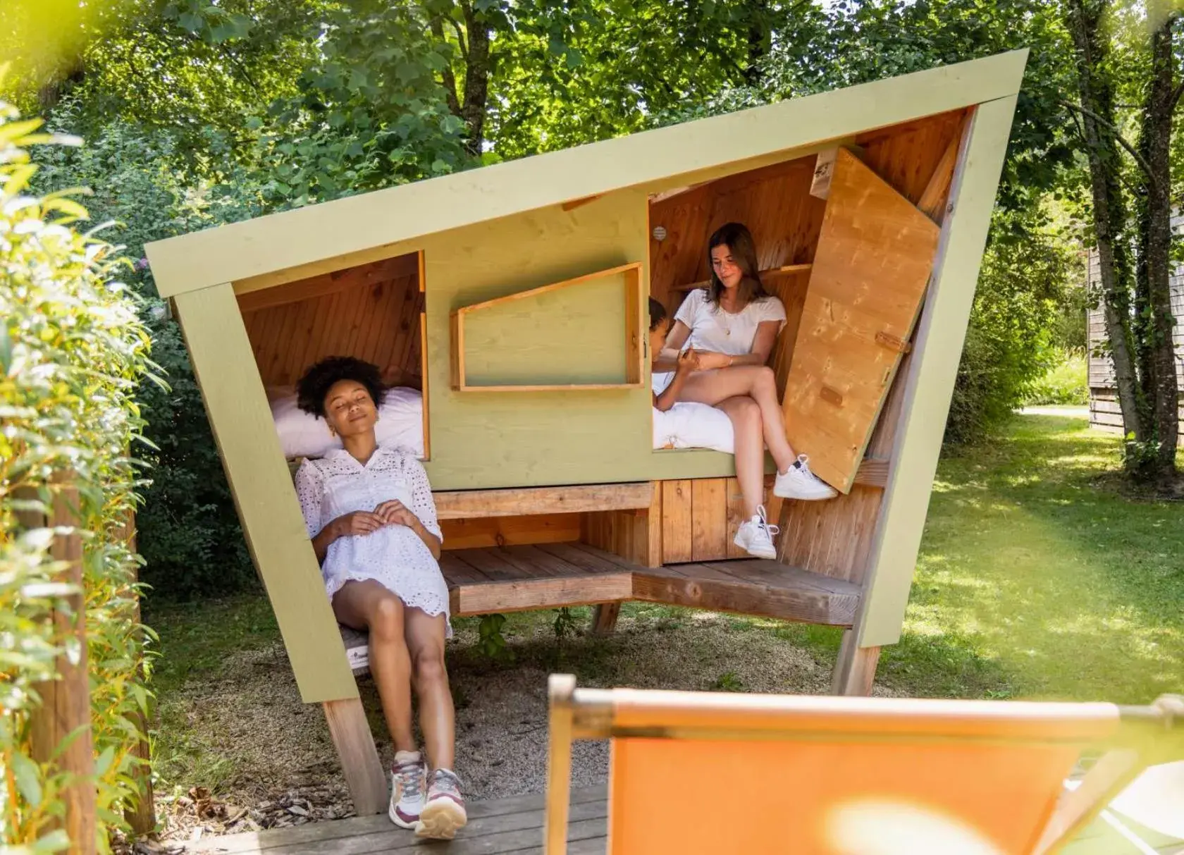 Wooden Cabin with common shower and sanitaries (3m2) in Rives Nature Wooden Cabin with common shower and sanitaries (3m2) in Rives Nature
