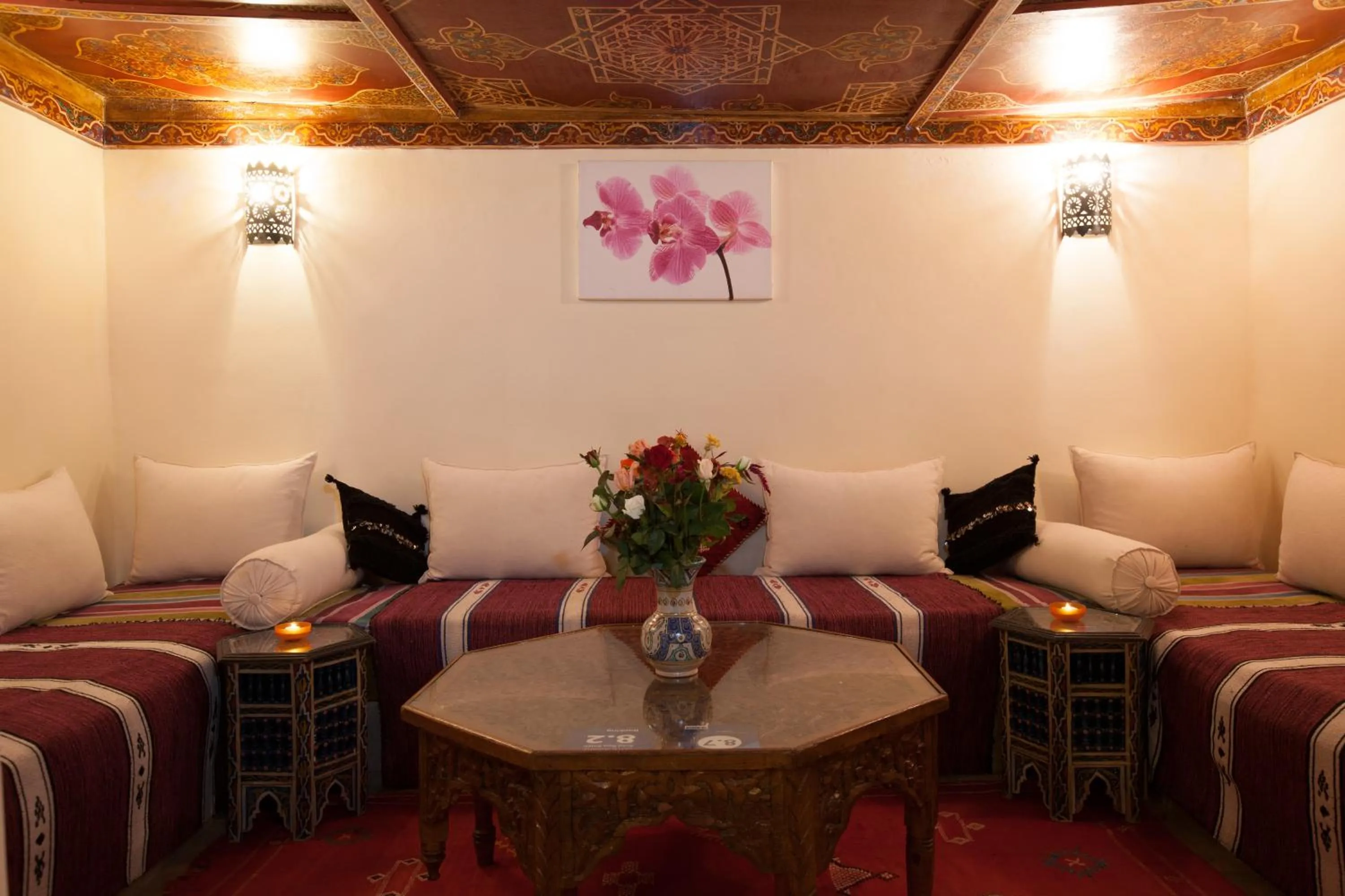 Riad Hna Ben Saleh - Traditional Guest House near Jemaa el-Fnaa Square