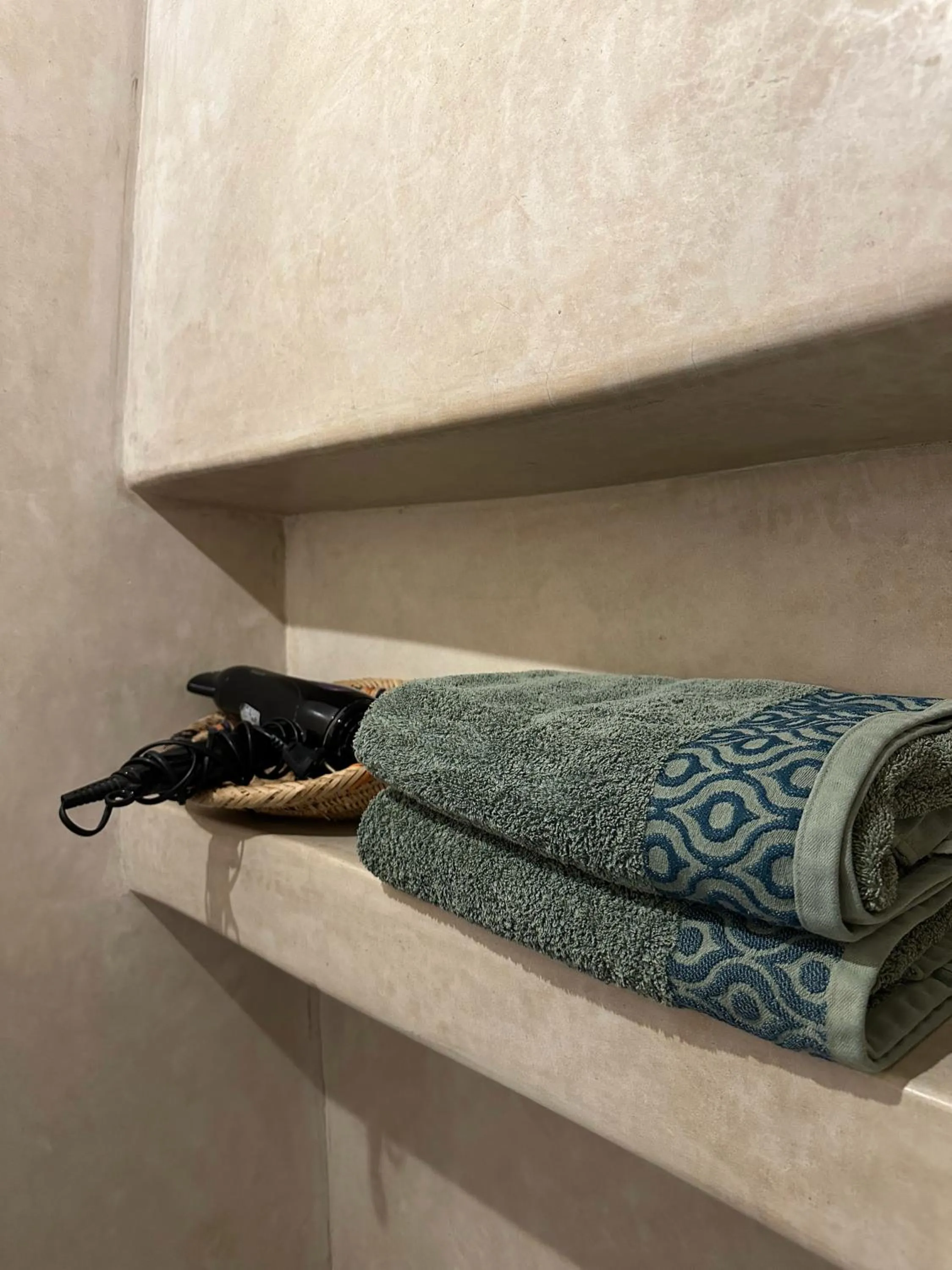 Riad Hna Ben Saleh - Traditional Guest House near Jemaa el-Fnaa Square