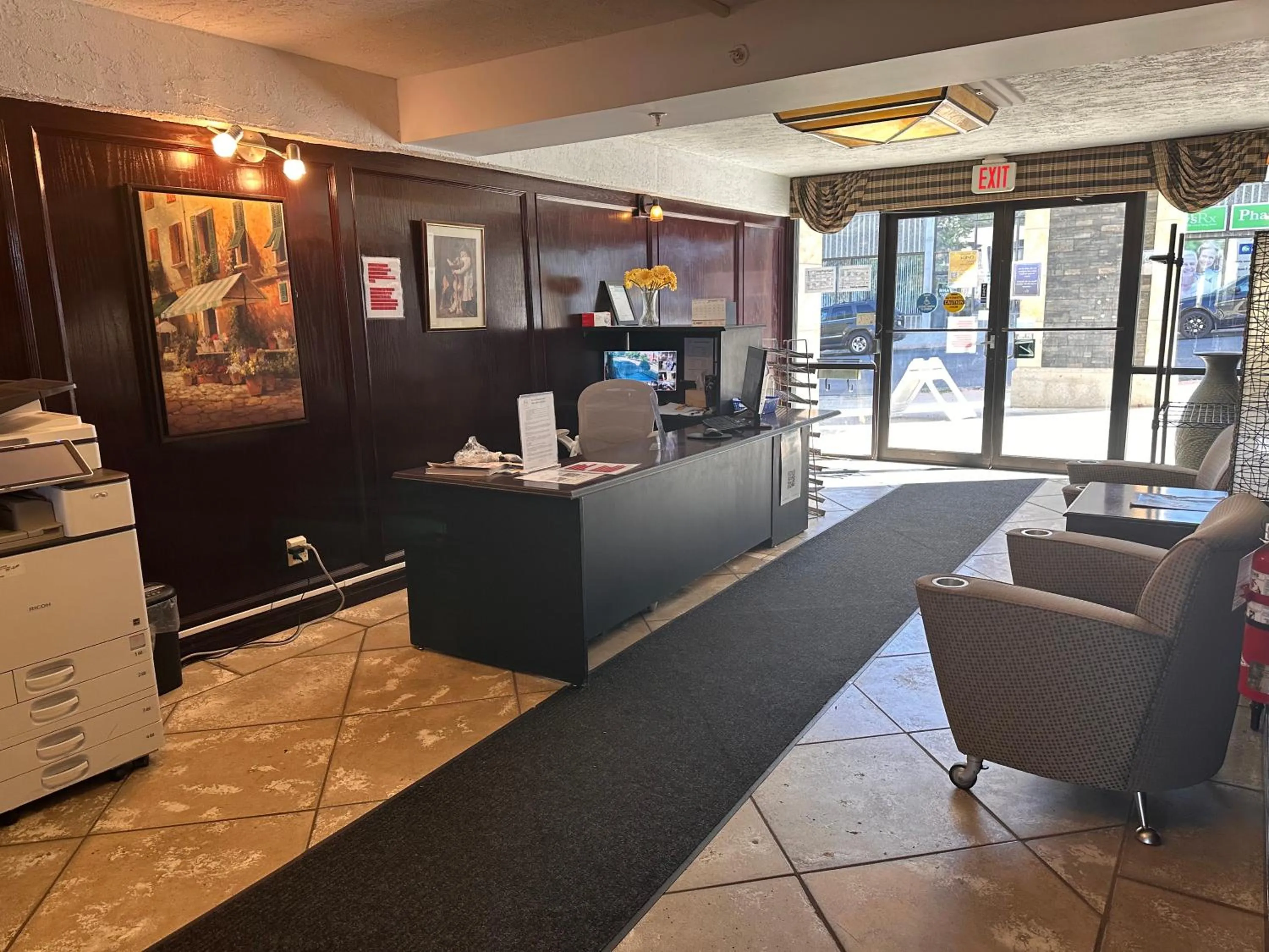 Lobby or reception in The Medicine Hat Villa