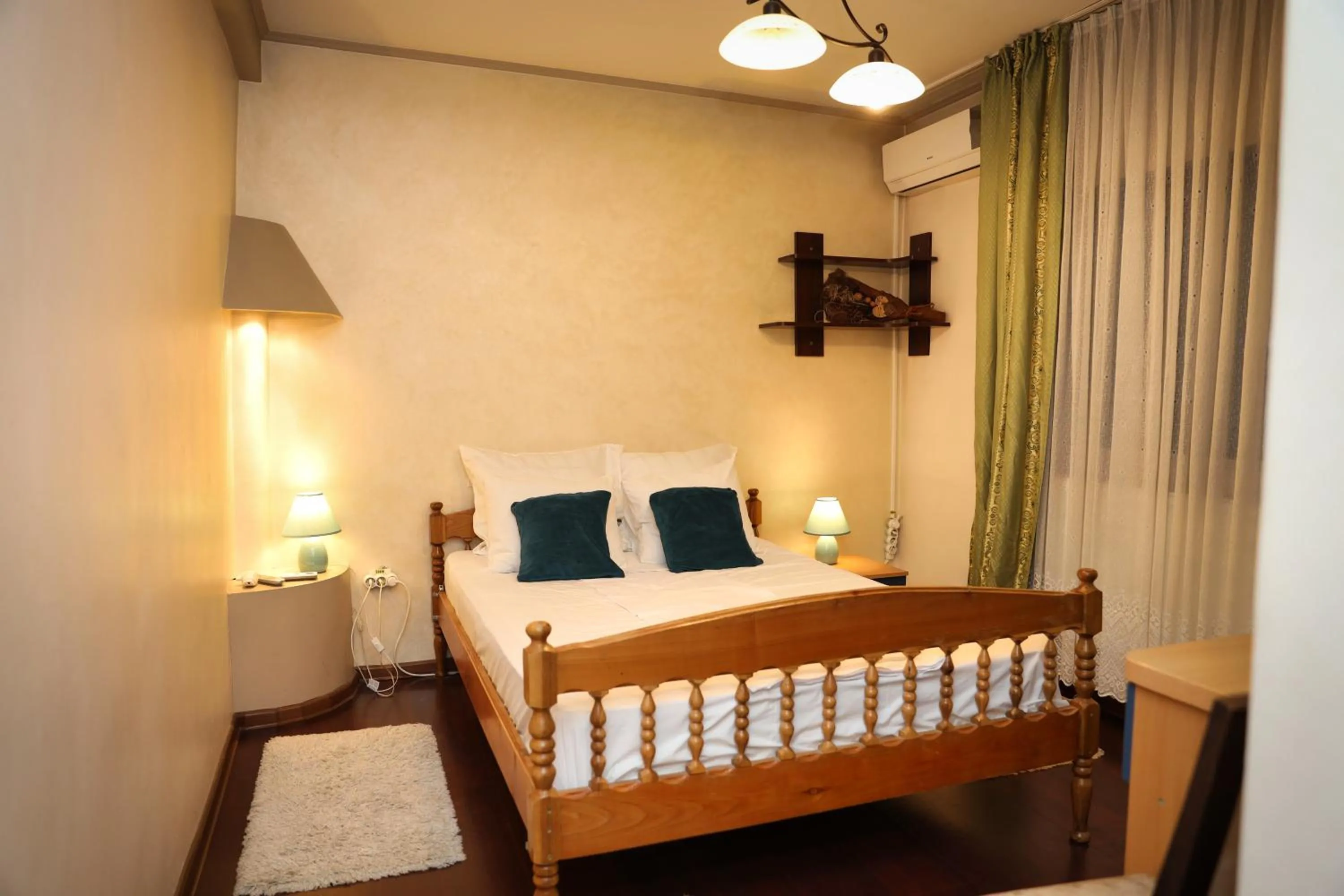 Bed in Pensiunea Giovani