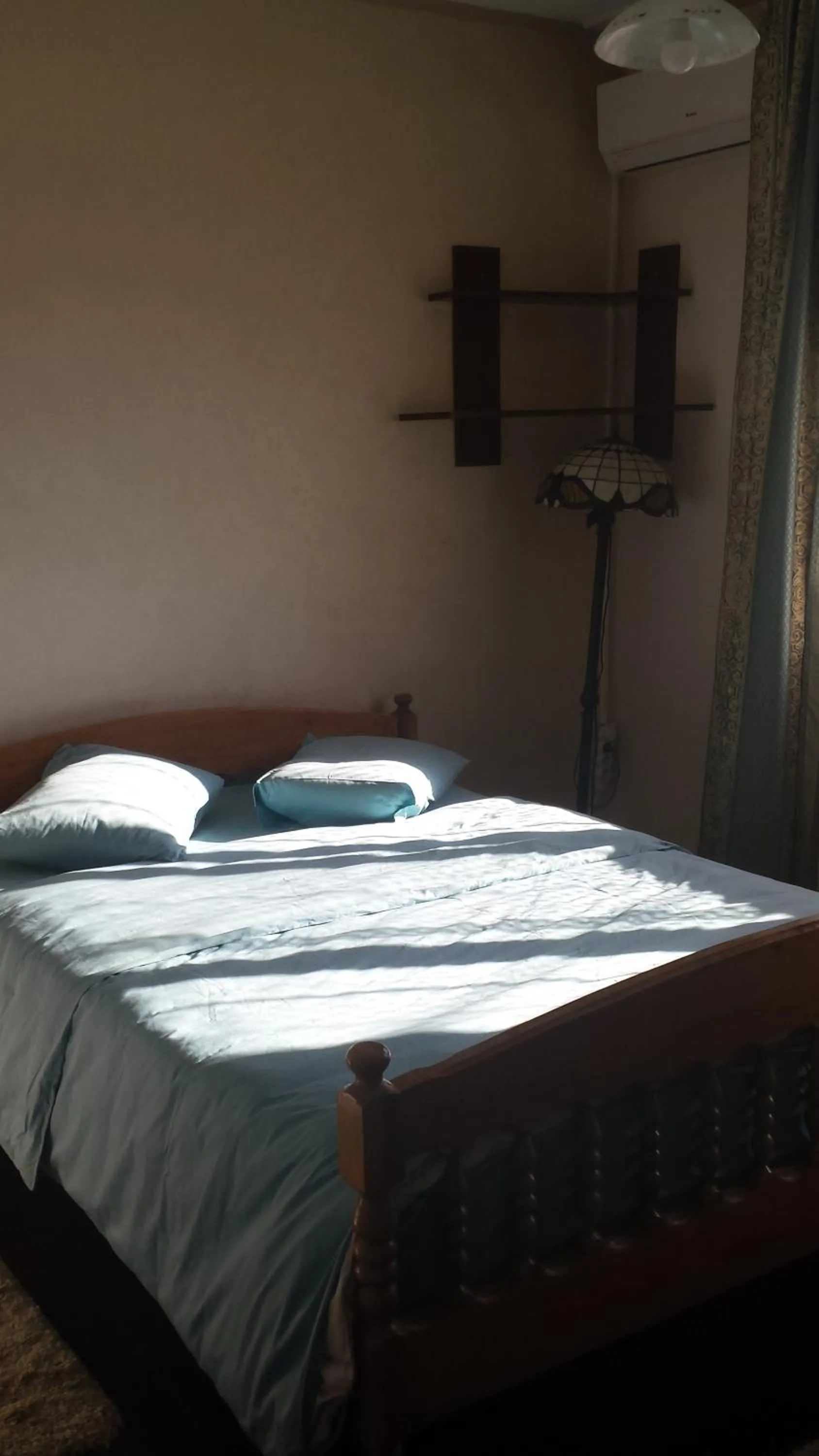 Photo of the whole room, Bed in Pensiunea Giovani