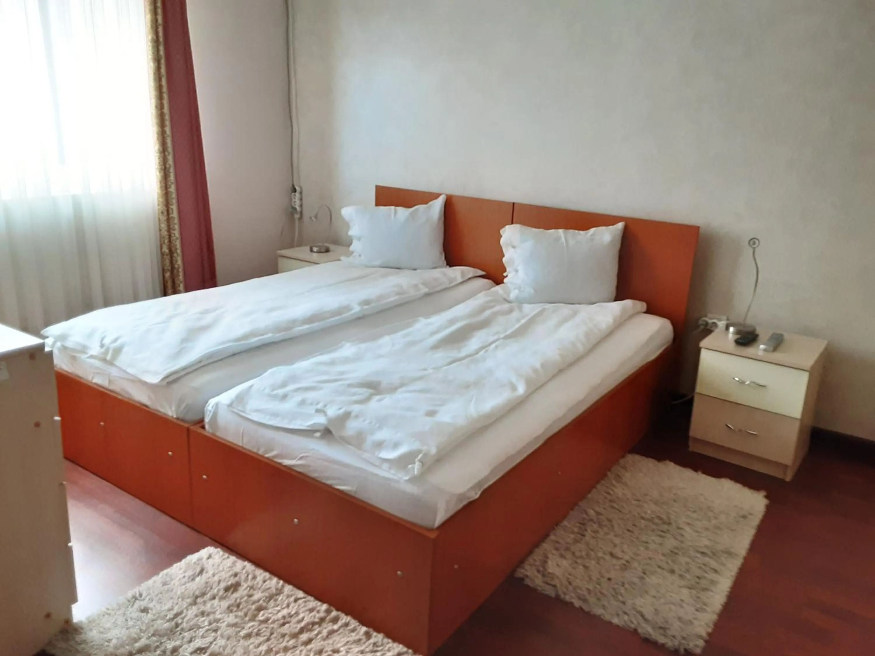 Photo of the whole room, Bed in Pensiunea Giovani