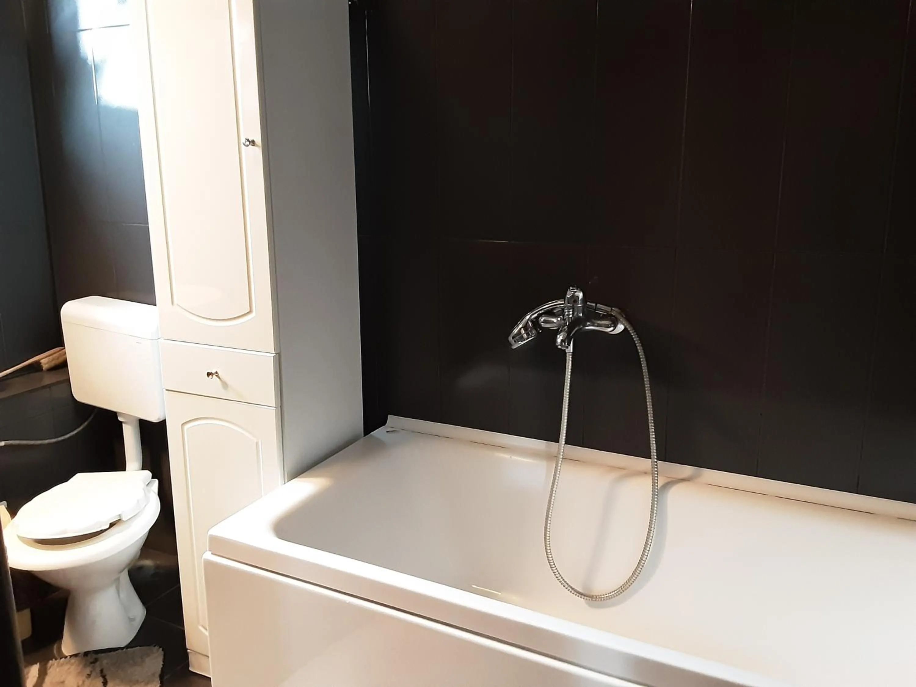 Bathroom in Pensiunea Giovani