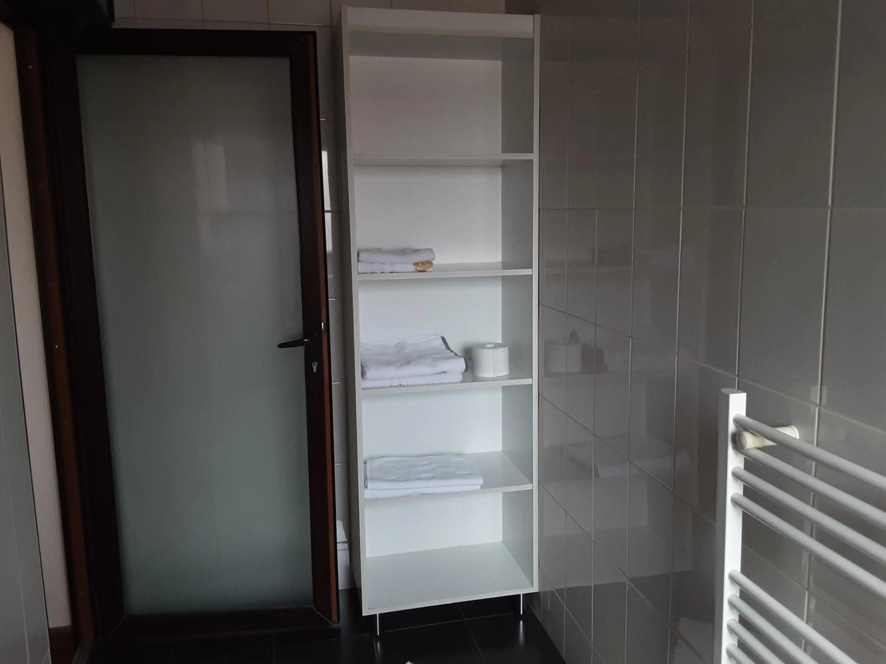 Bathroom in Pensiunea Giovani