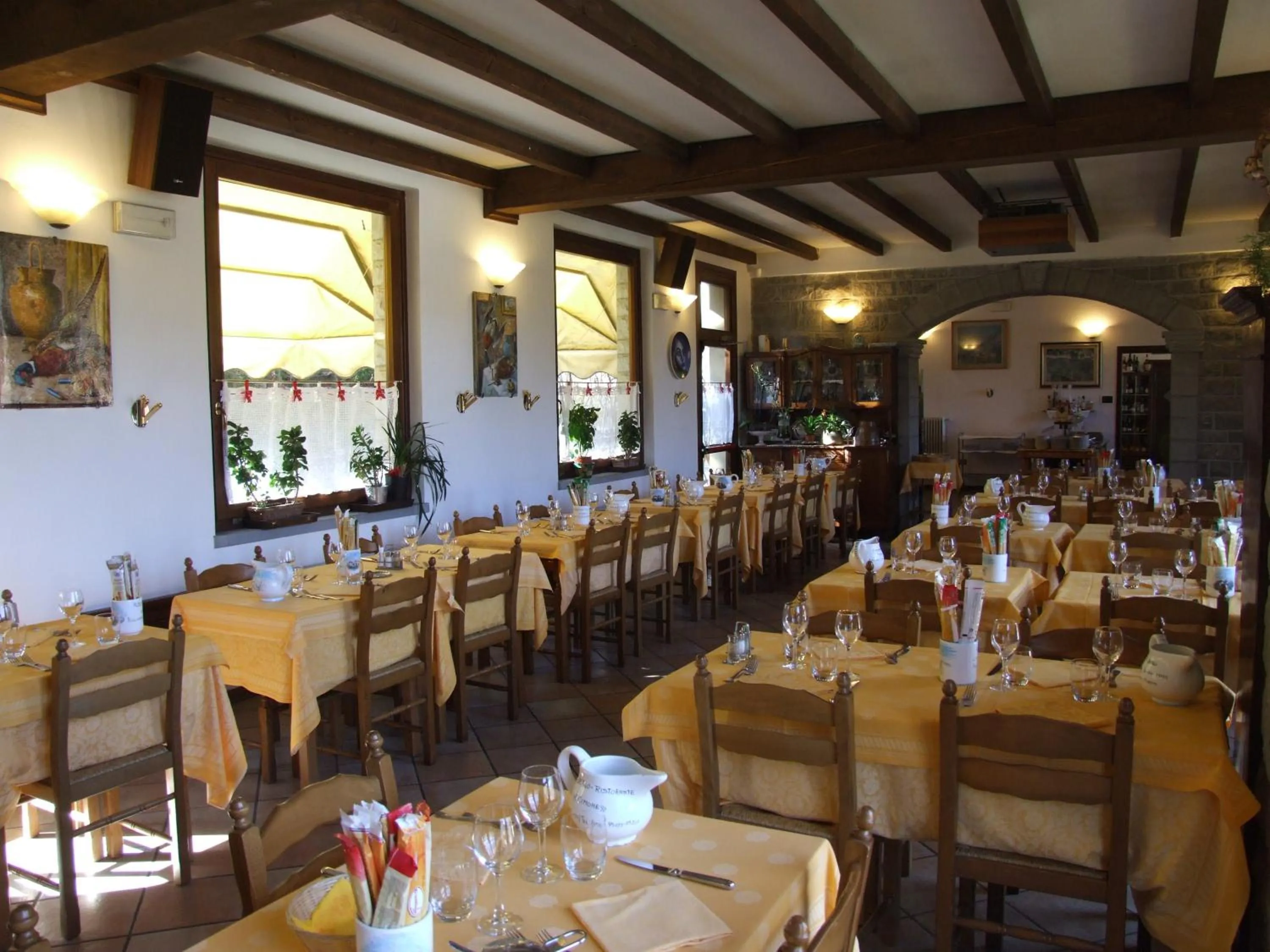 Restaurant/places to eat in Hotel Cimone