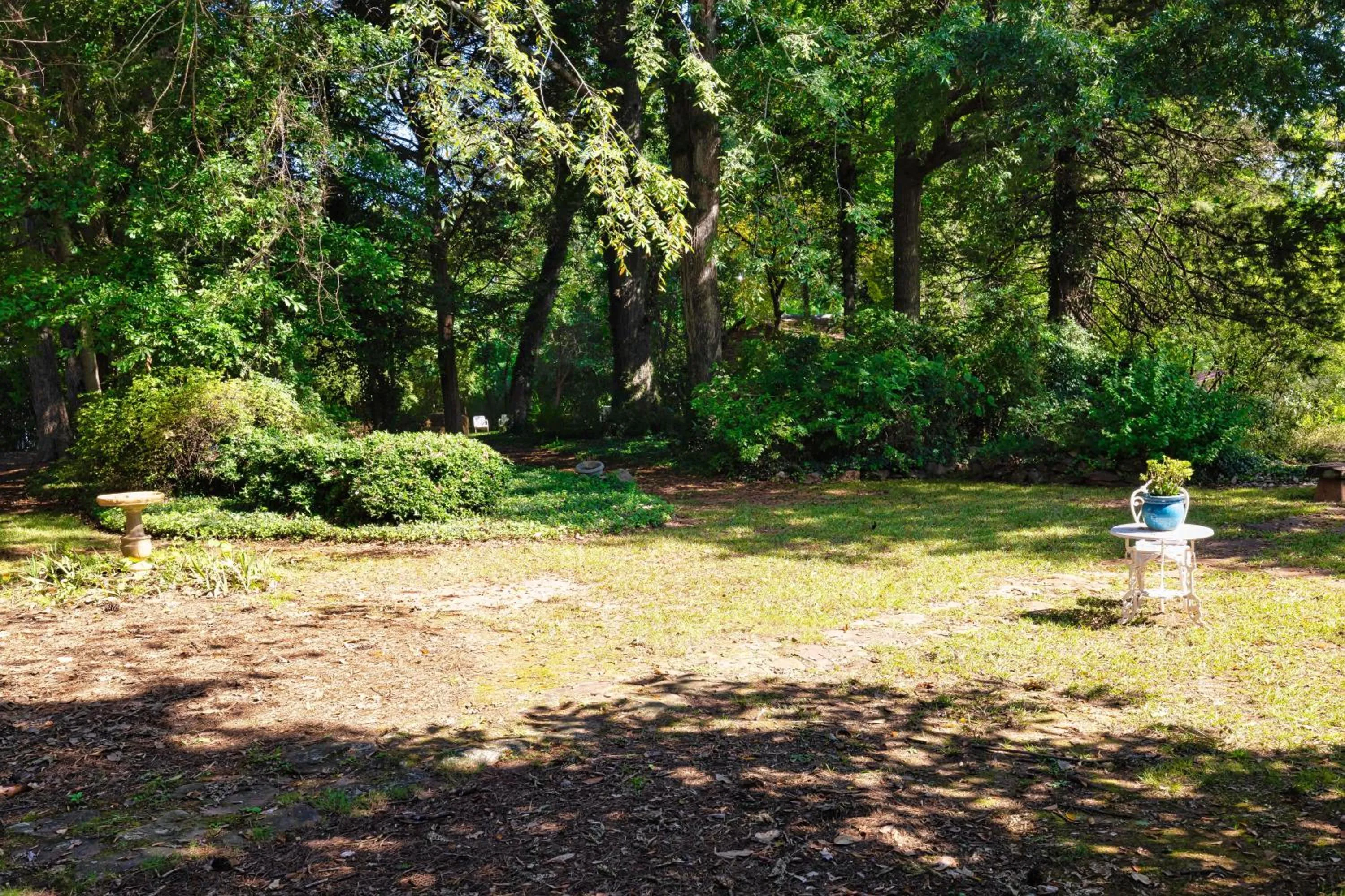 Veranda Historic Inn