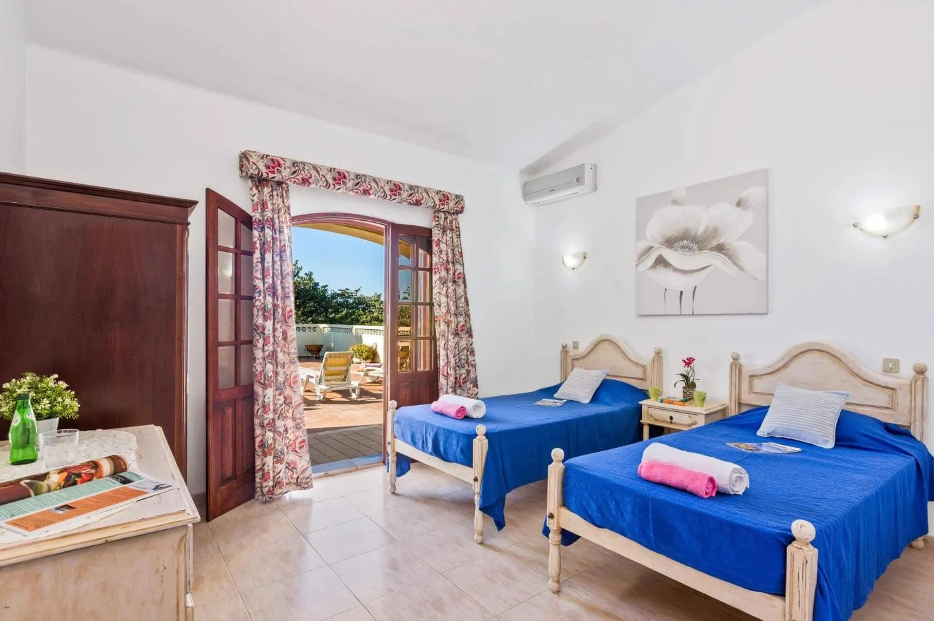 Other, Bed in Villa Isabel by Villa Plus