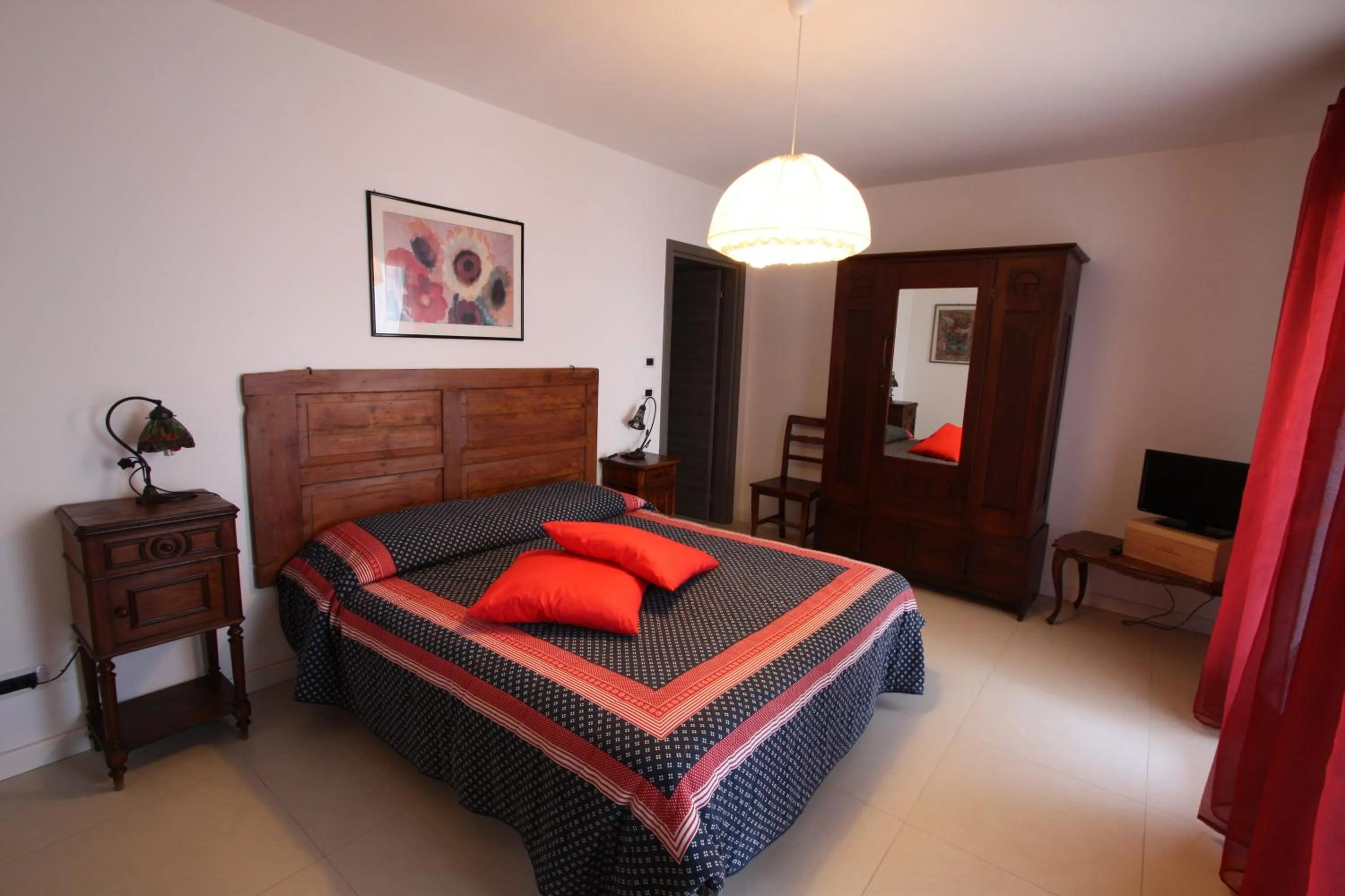 Photo of the whole room, Bed in B&B Le tre chiavi