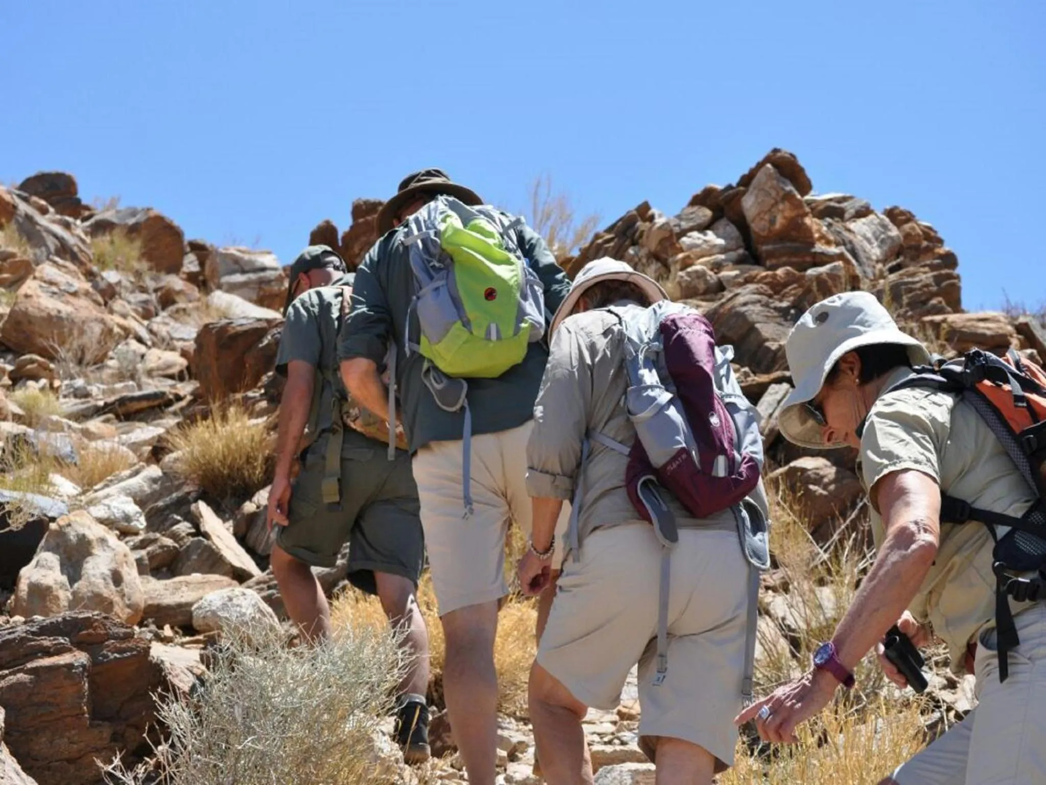 Hiking in Tutwa Desert Lodge