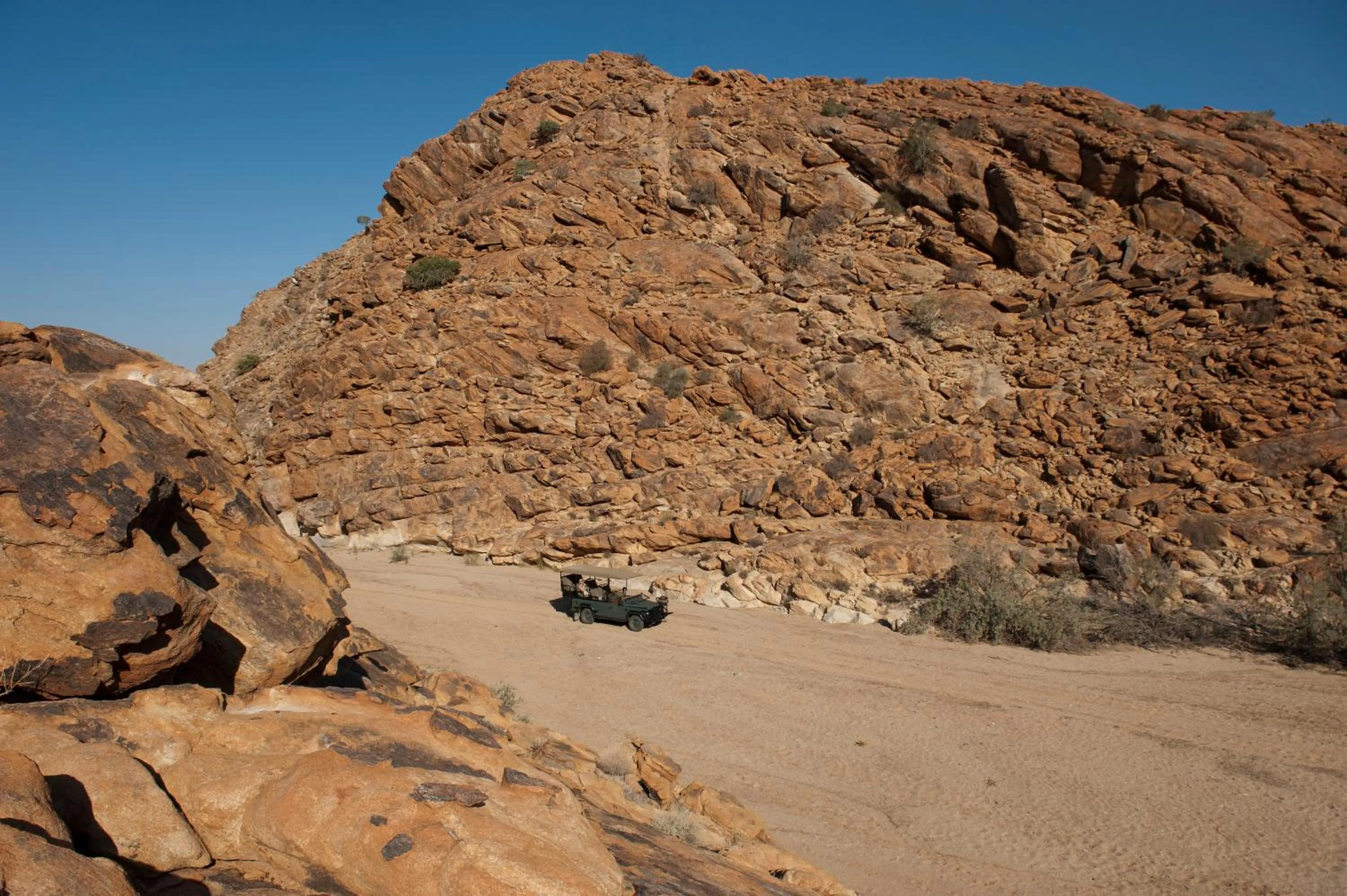 Activities in Tutwa Desert Lodge