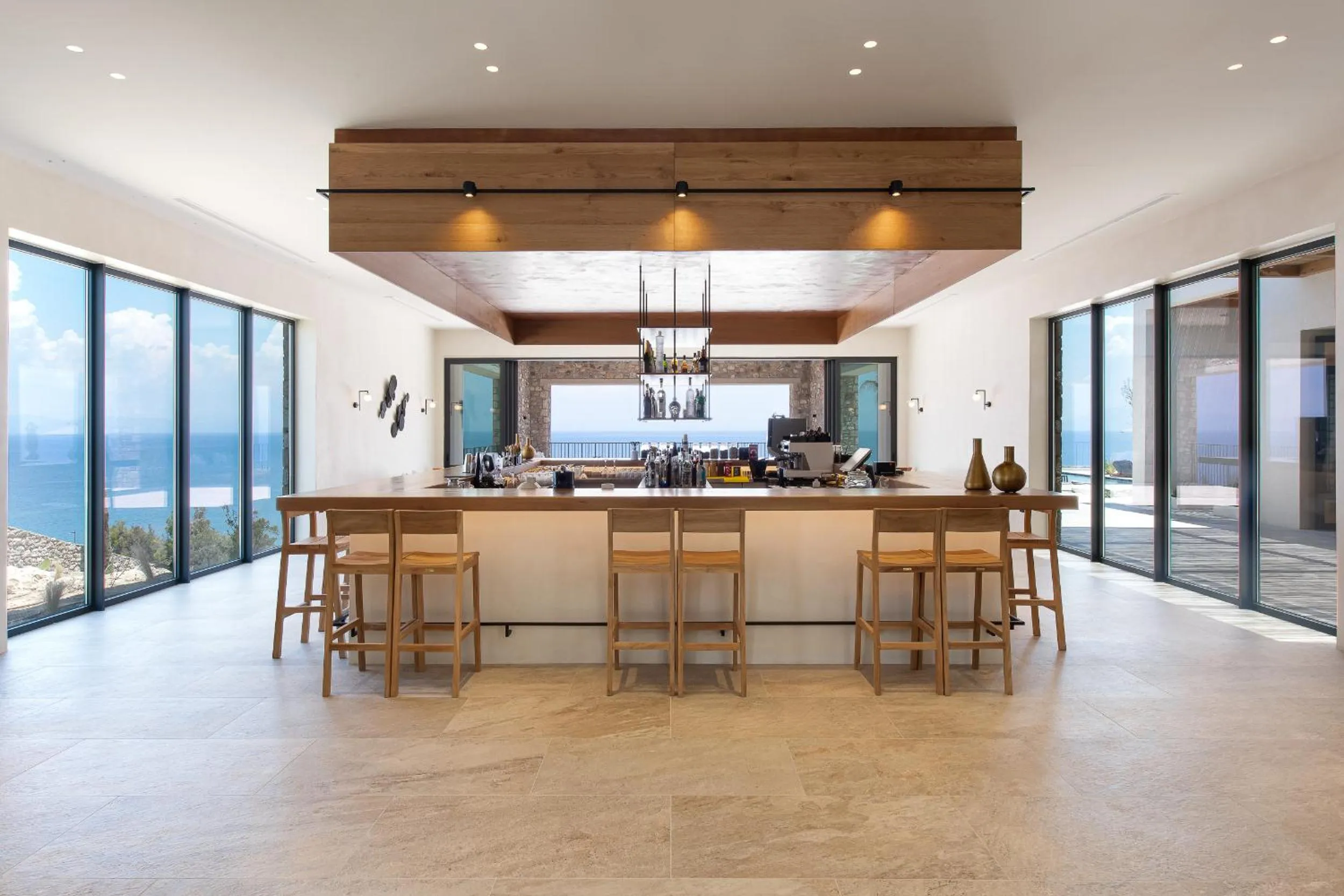 Lounge or bar in KOIA All - Suite Well Being Resort - Adults Only