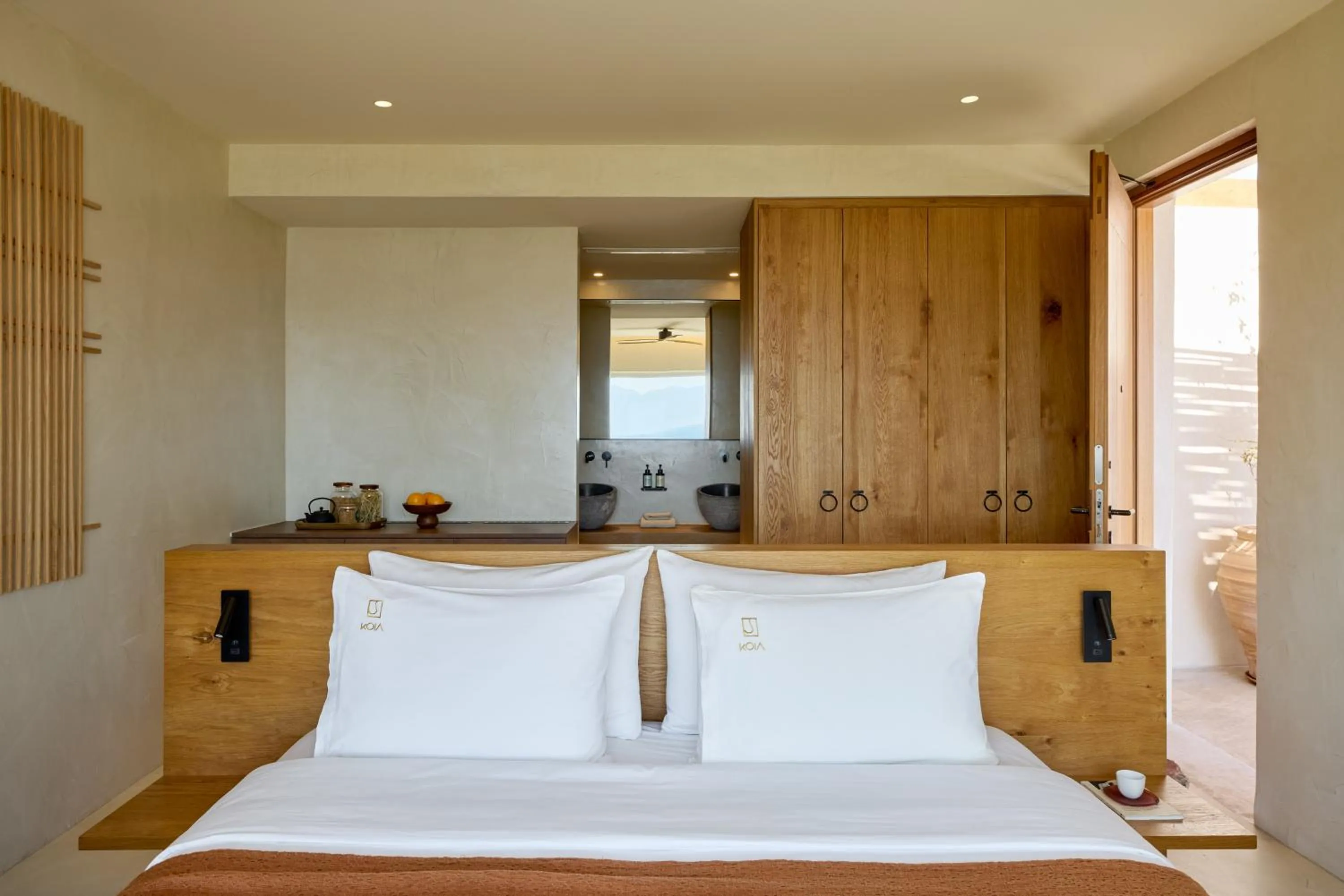 Bed in KOIA All - Suite Well Being Resort - Adults Only