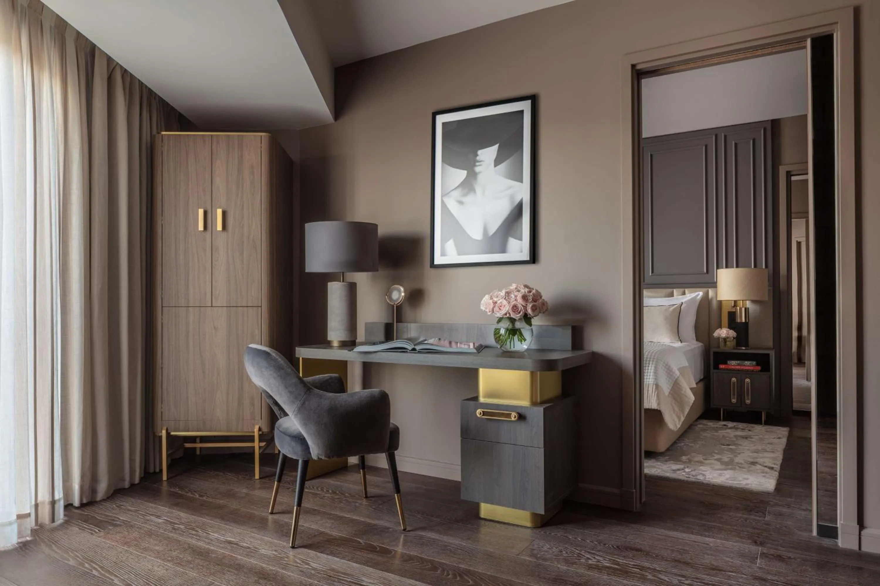 Bedroom in Anantara Plaza Nice Hotel - A Leading Hotel of the World