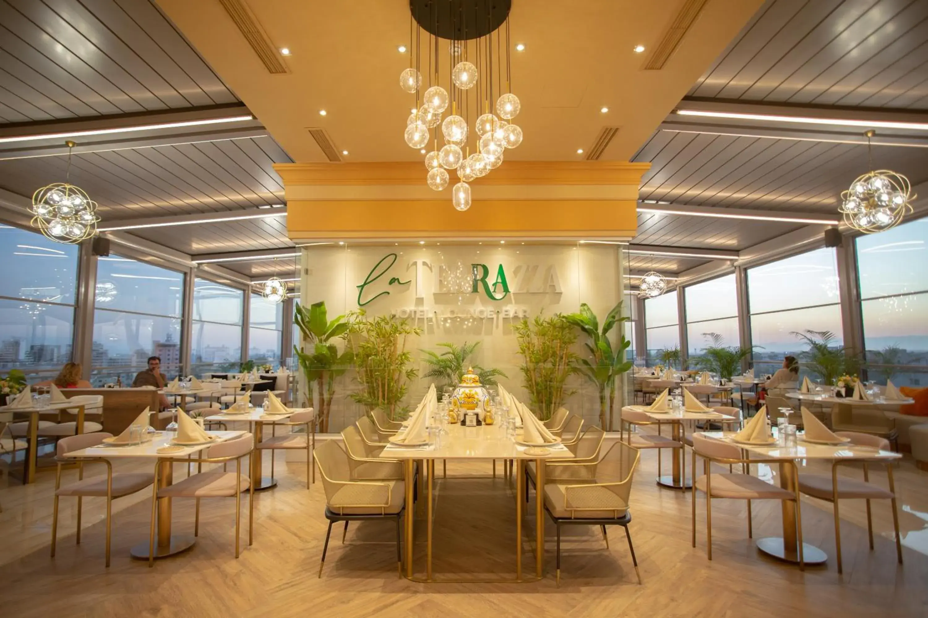 Restaurant/places to eat in La Terrazza Hotel Restaurant/places to eat in La Terrazza Hotel