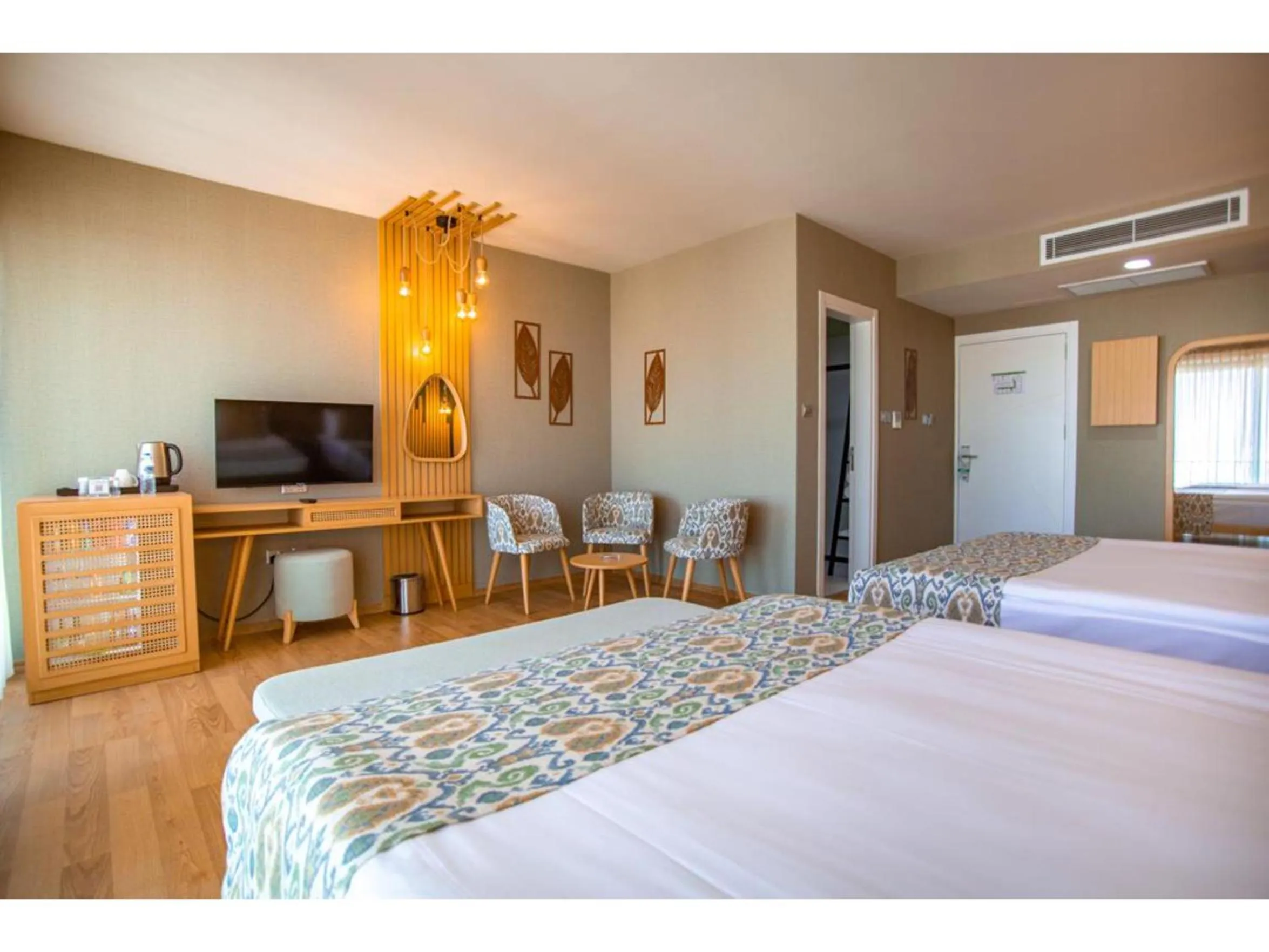 TV and multimedia, Bed in La Terrazza Hotel