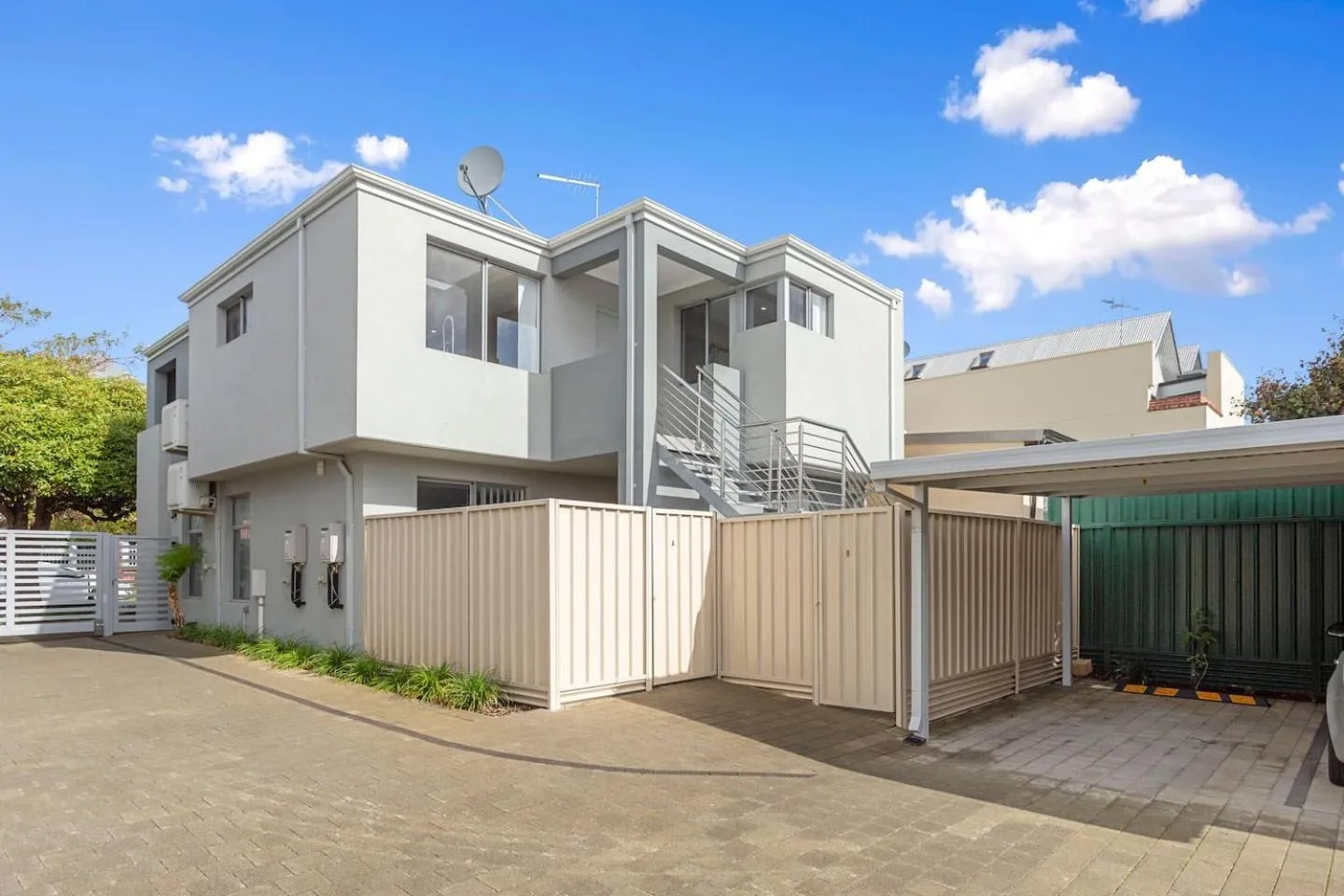 134 North Perth Nest for 4 parking