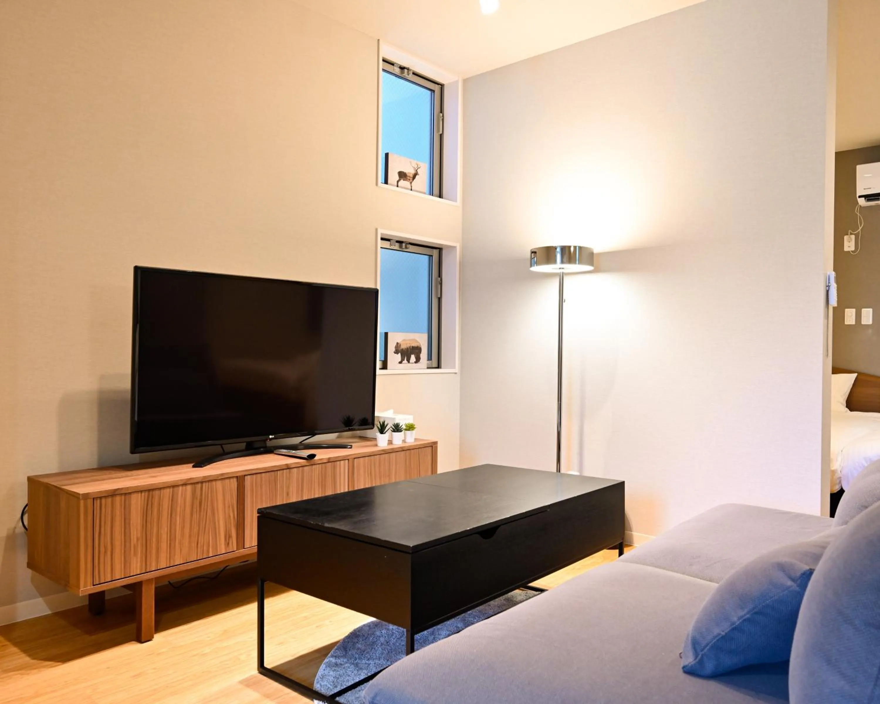 TV and multimedia, Bed in Hotel AZUMA SEE