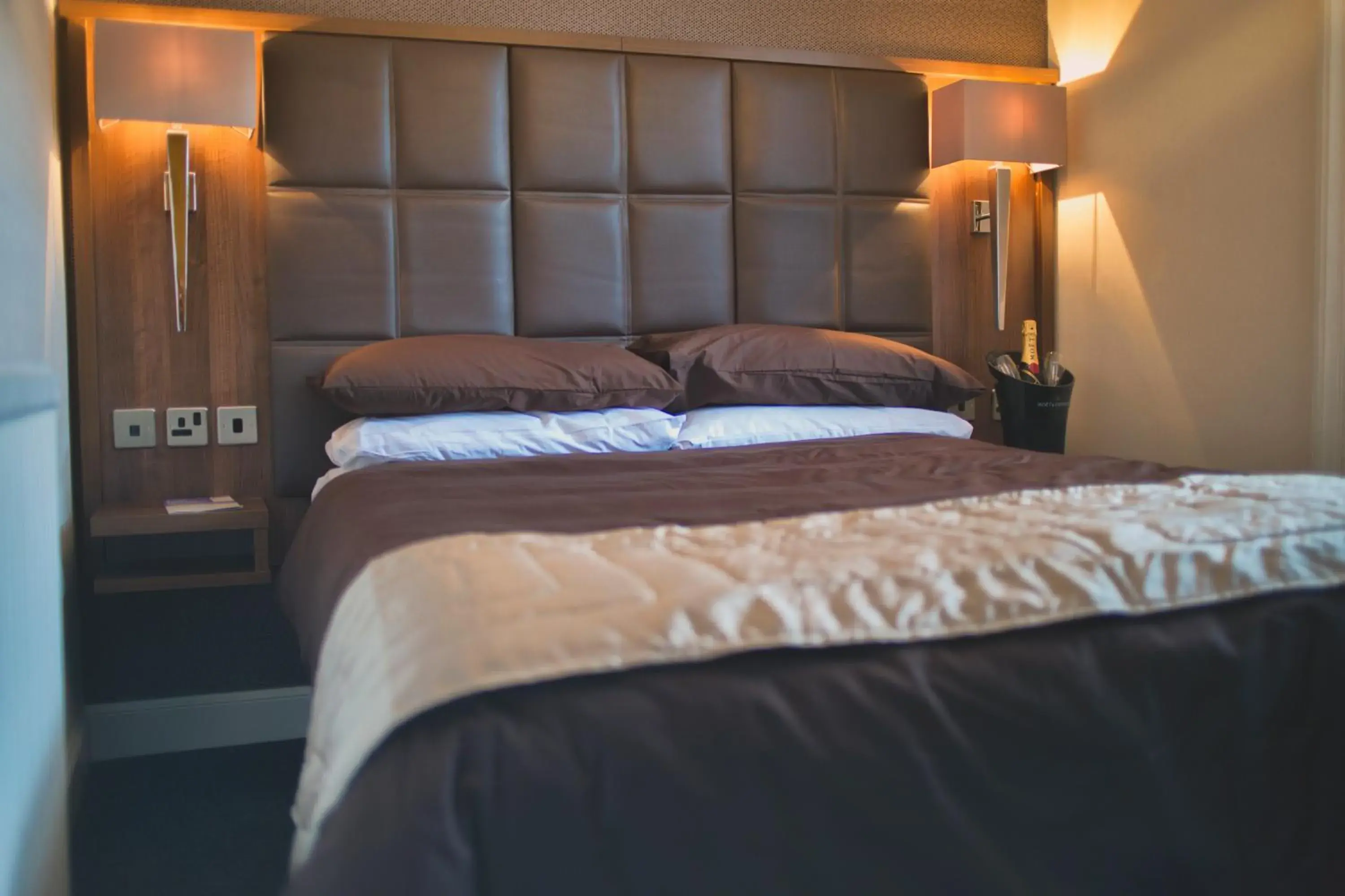 Deluxe Double Room in The Fort Hotel Deluxe Double Room in The Fort Hotel