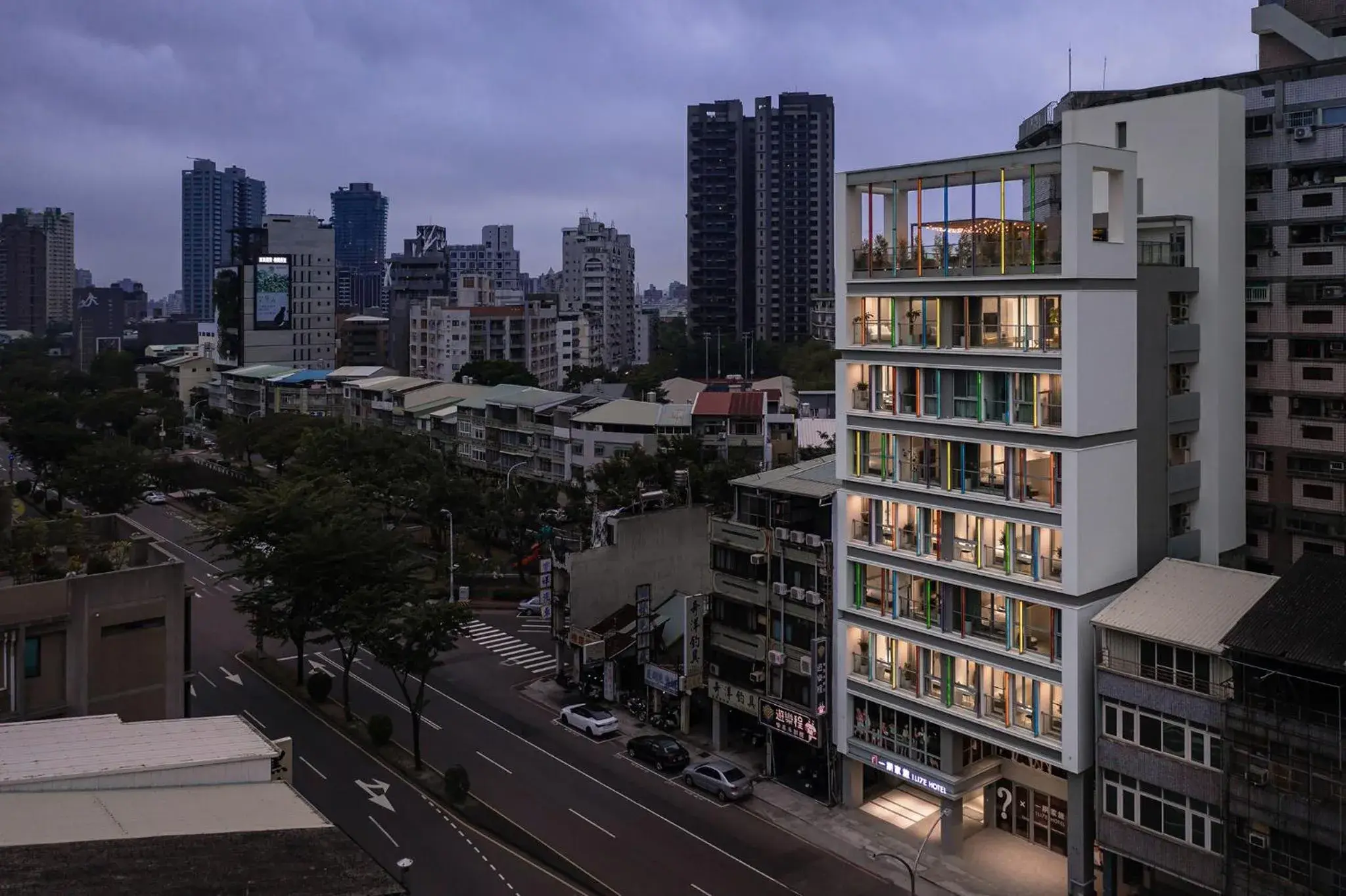 Property building in 1LI7E Hotel Property building in 1LI7E Hotel