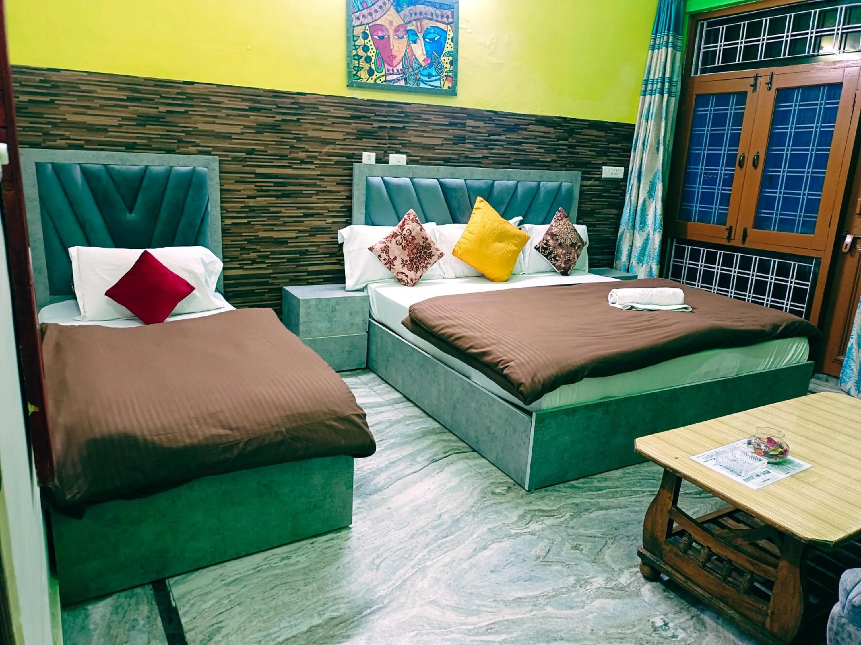 Bed in Hotel Shiv Palace