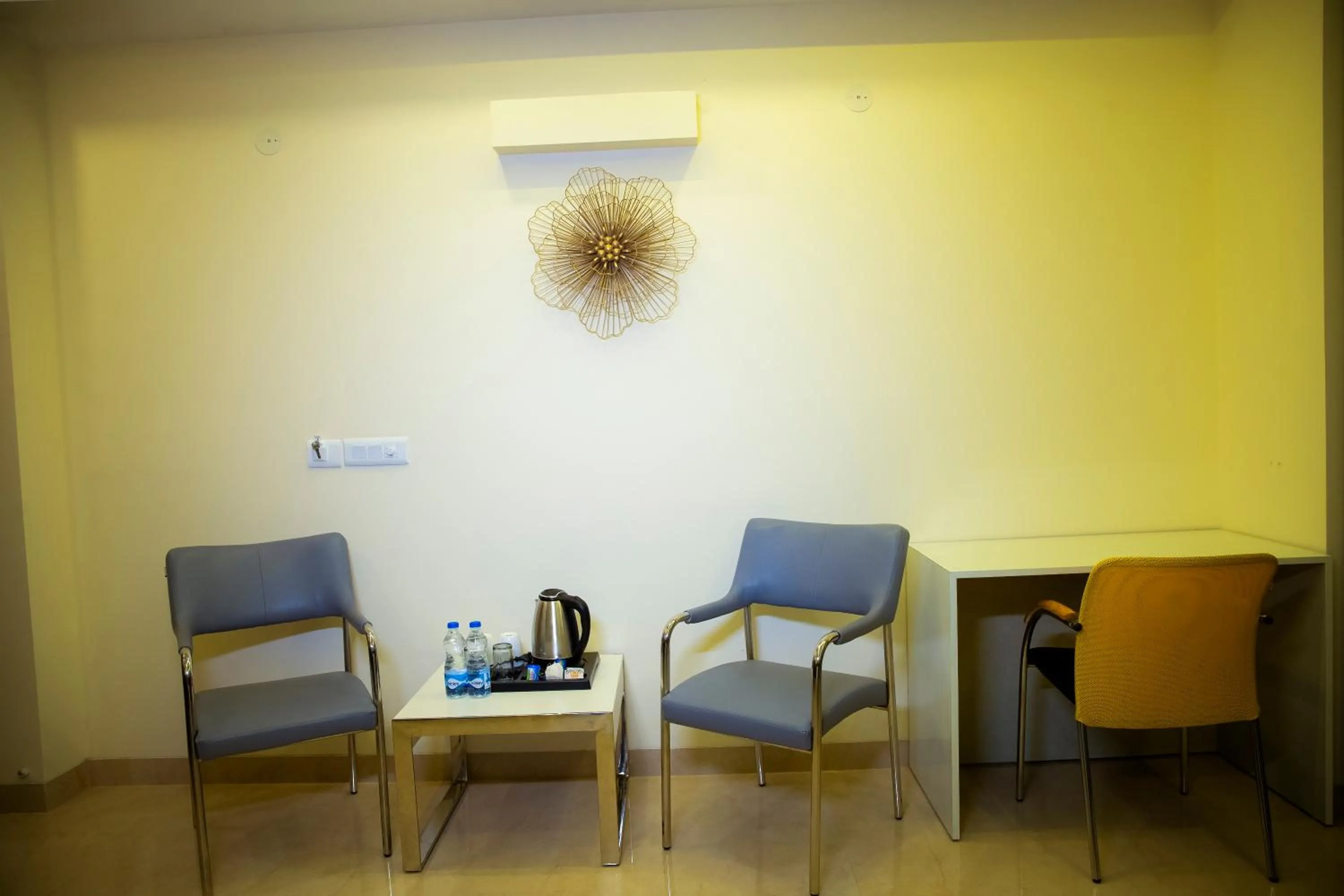 Seating area in Lime Tree Luxury Studio - Service Apartment Near Artemis Hospital ,Gurgaon