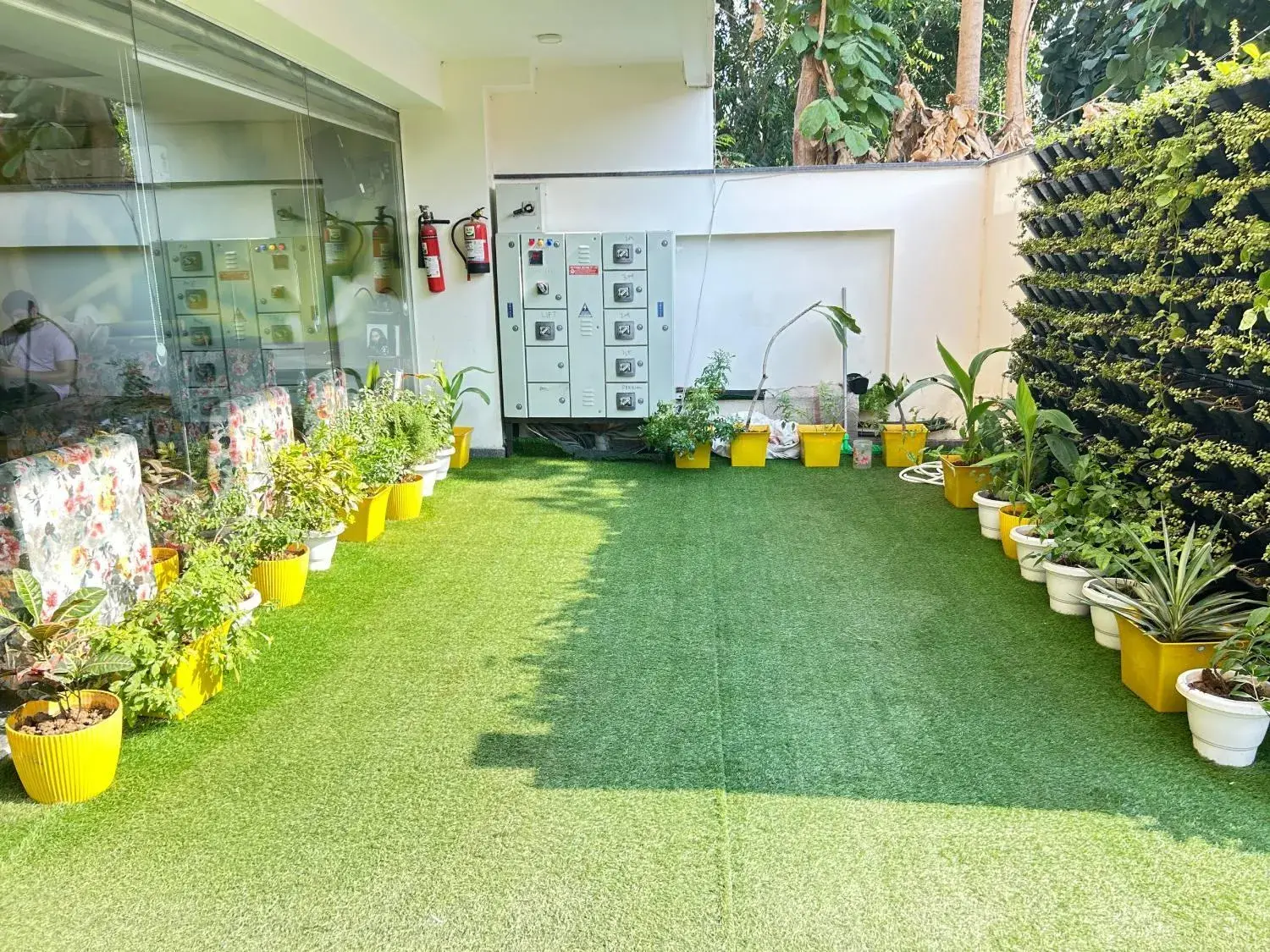 Restaurant/places to eat in Lime Tree Luxury Studio - Service Apartment Near Artemis Hospital ,Gurgaon Restaurant/places to eat in Lime Tree Luxury Studio - Service Apartment Near Artemis Hospital ,Gurgaon