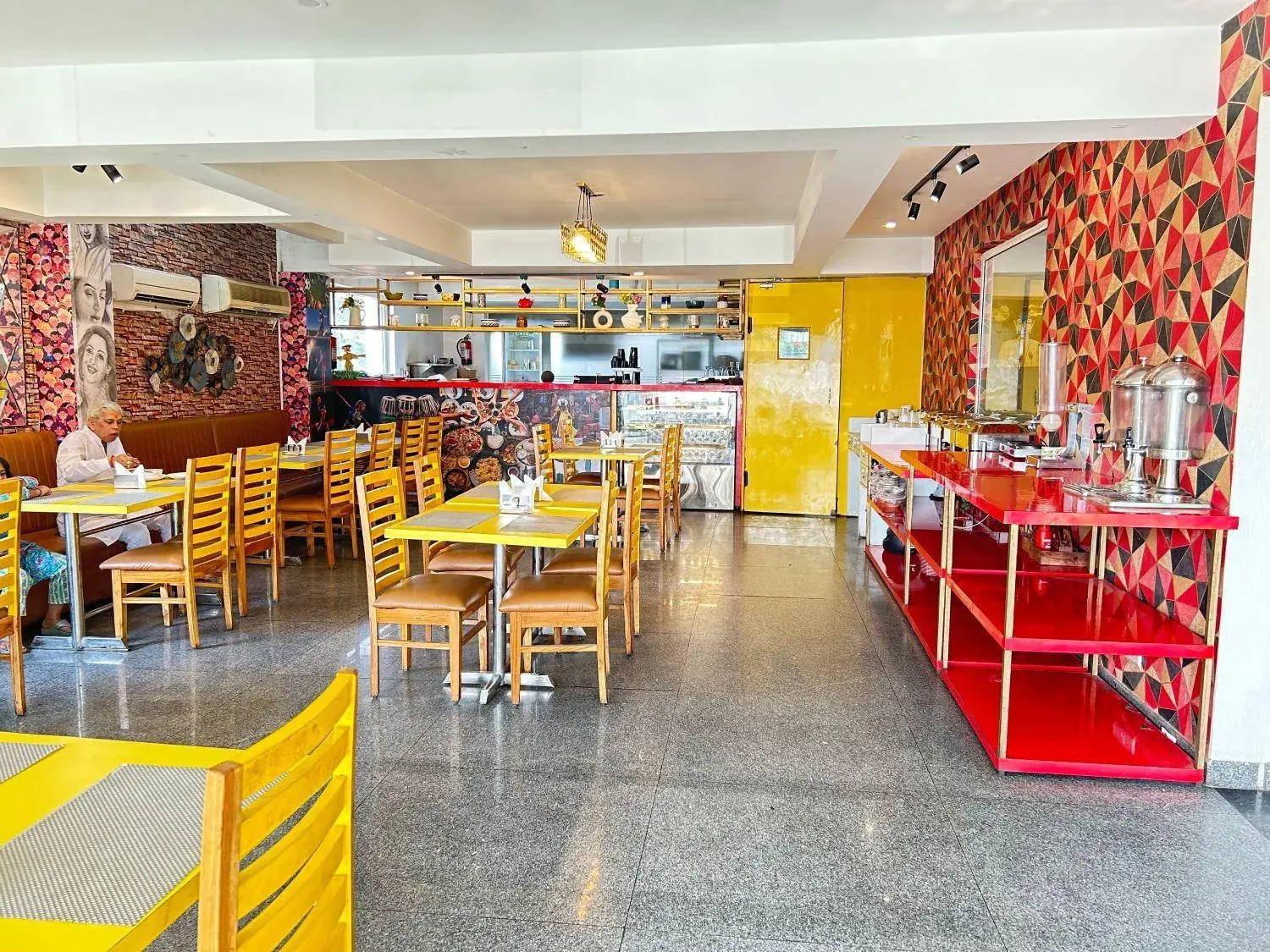 Restaurant/places to eat in Lime Tree Luxury Studio - Service Apartment Near Artemis Hospital ,Gurgaon Restaurant/places to eat in Lime Tree Luxury Studio - Service Apartment Near Artemis Hospital ,Gurgaon