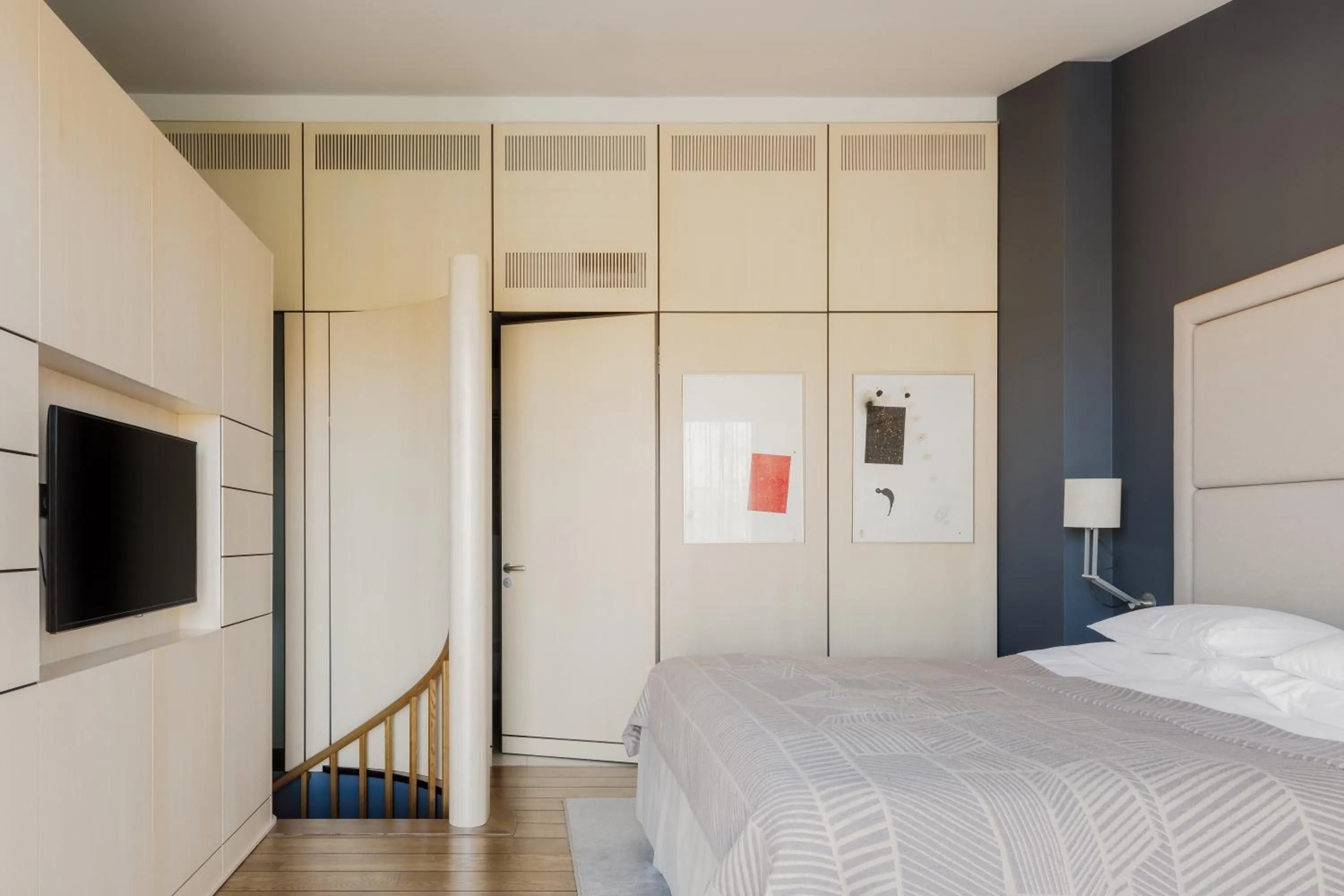 Bedroom, Bed in Hotel Bergs Suites