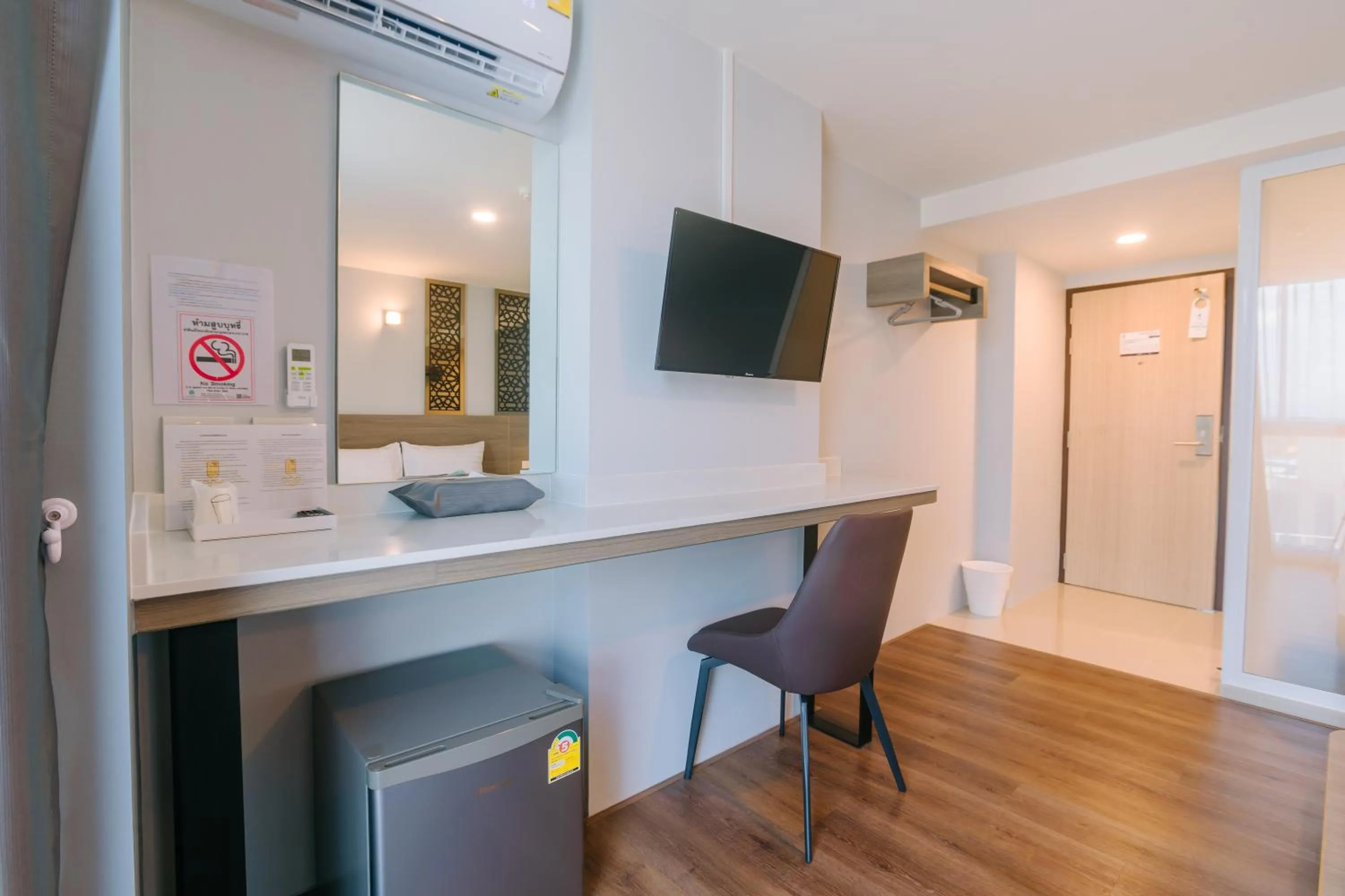 TV and multimedia in วัน บัดเจท เชียงราย ซอยสวรรค์ One Budget Hotel Chiangrai Soi Sawan