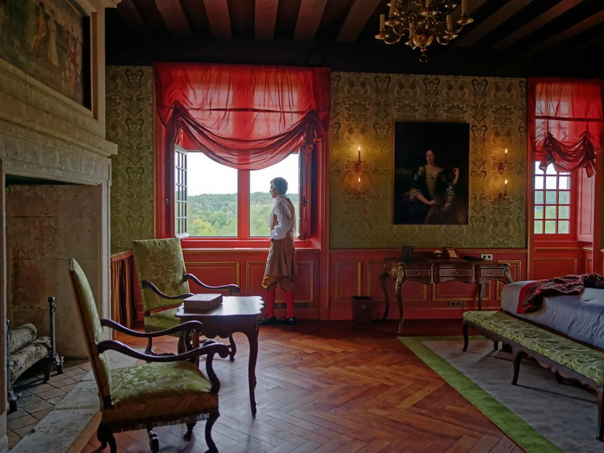 Photo of the whole room in Relais & Château Louise de La Vallière