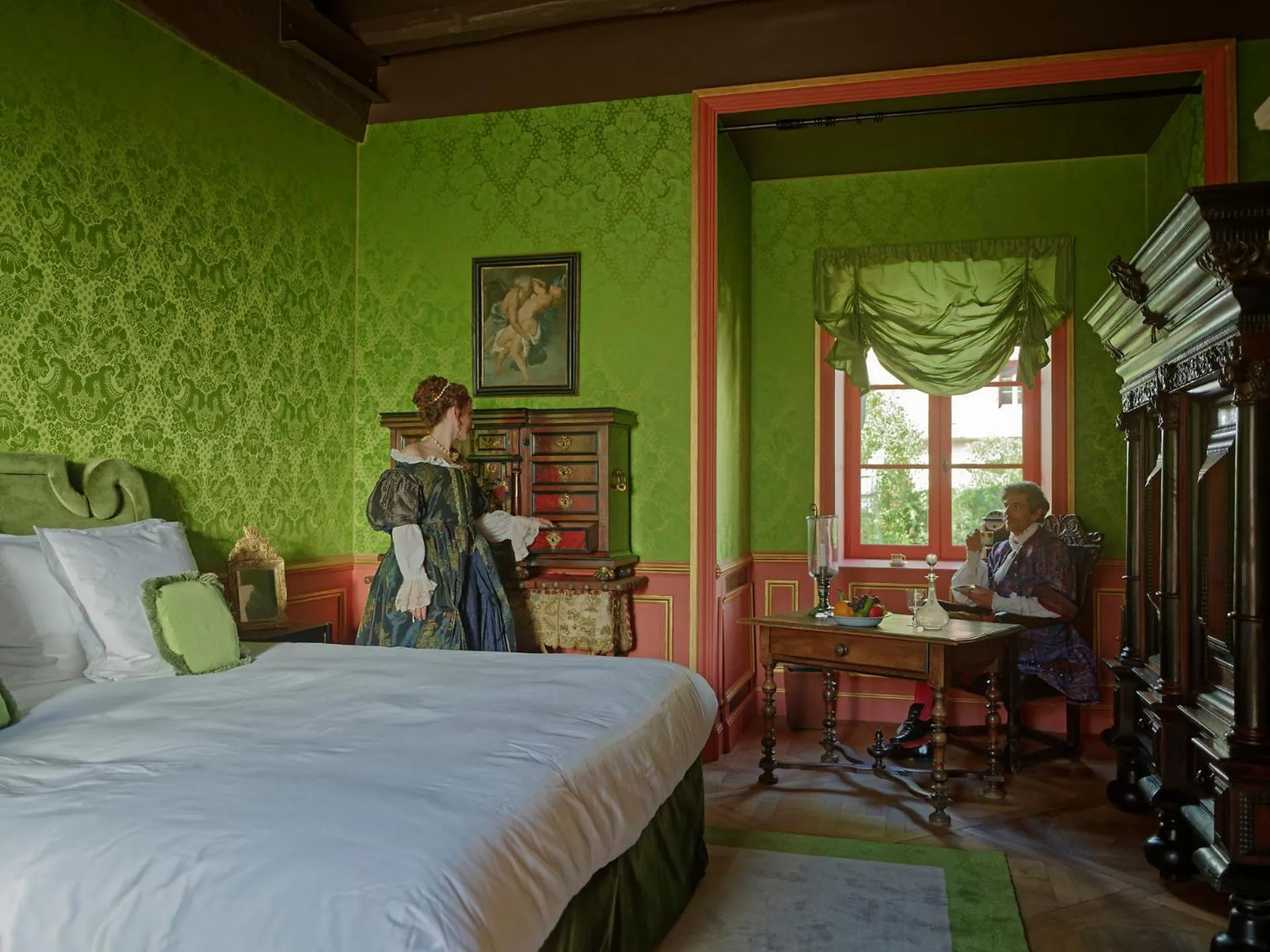 Bed in Relais & Château Louise de La Vallière