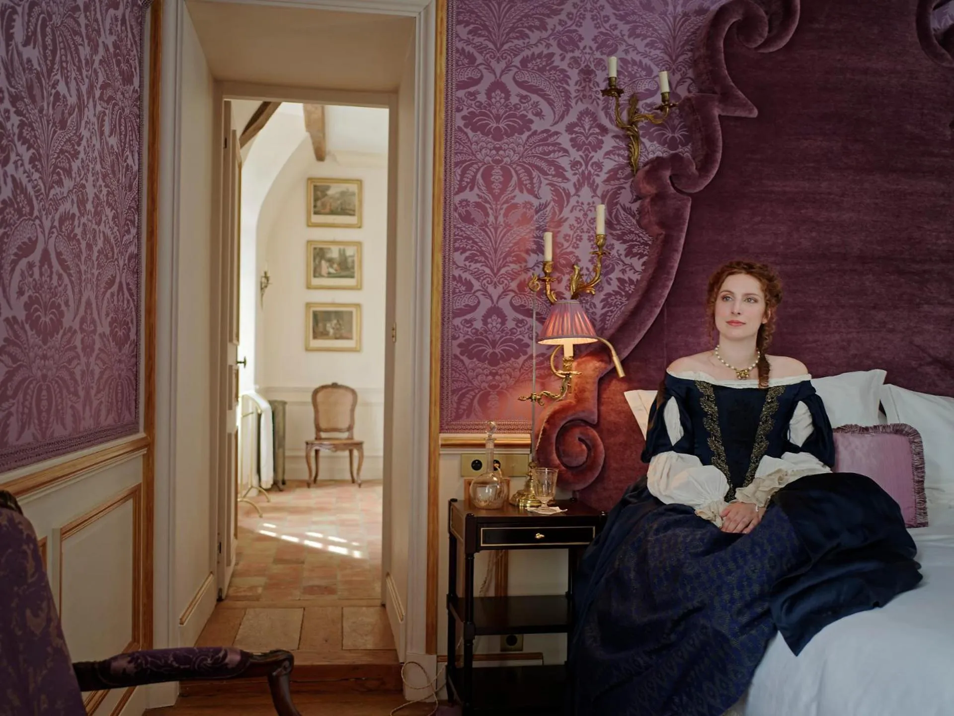 Bed in Relais & Château Louise de La Vallière