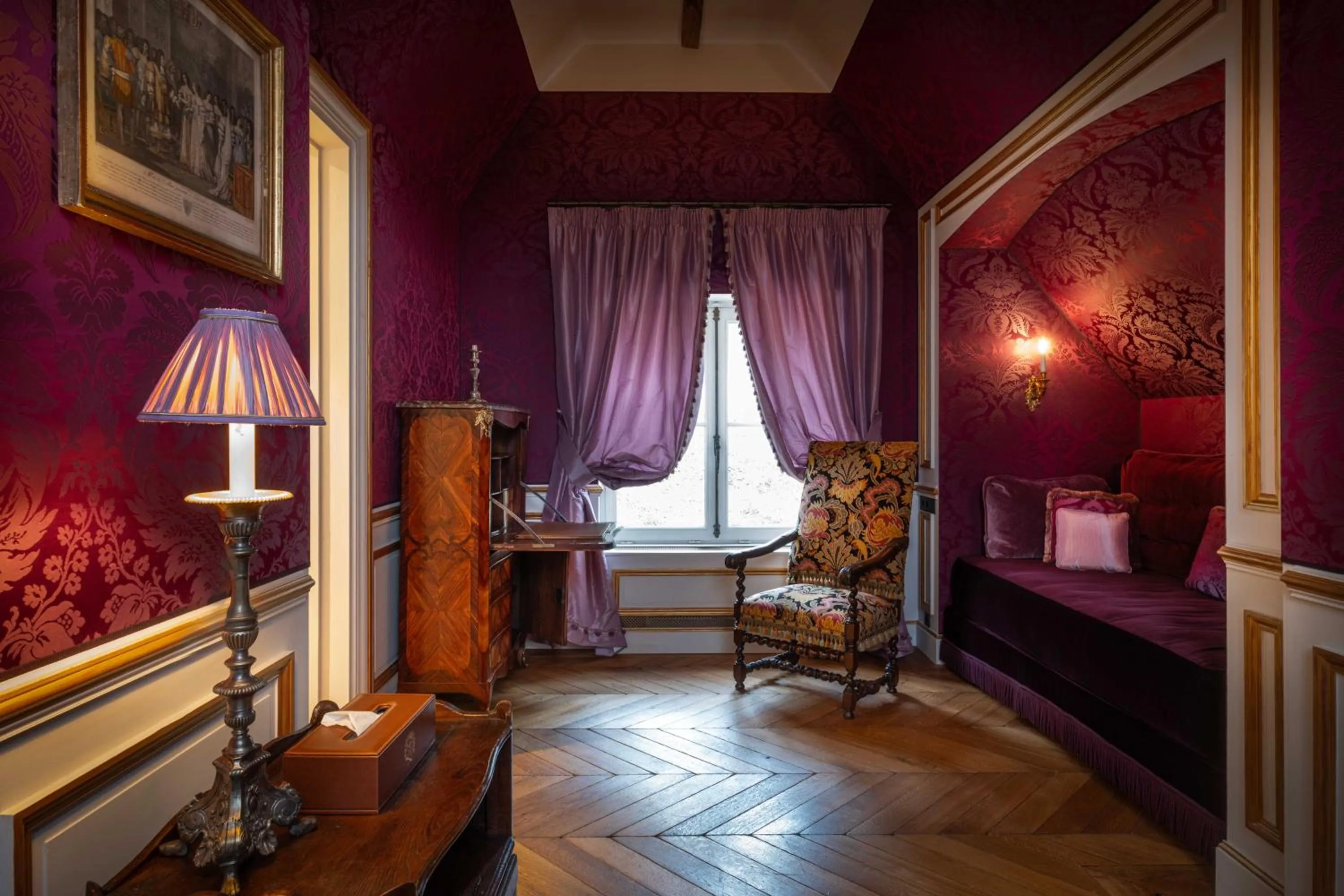 Living room in Relais & Château Louise de La Vallière
