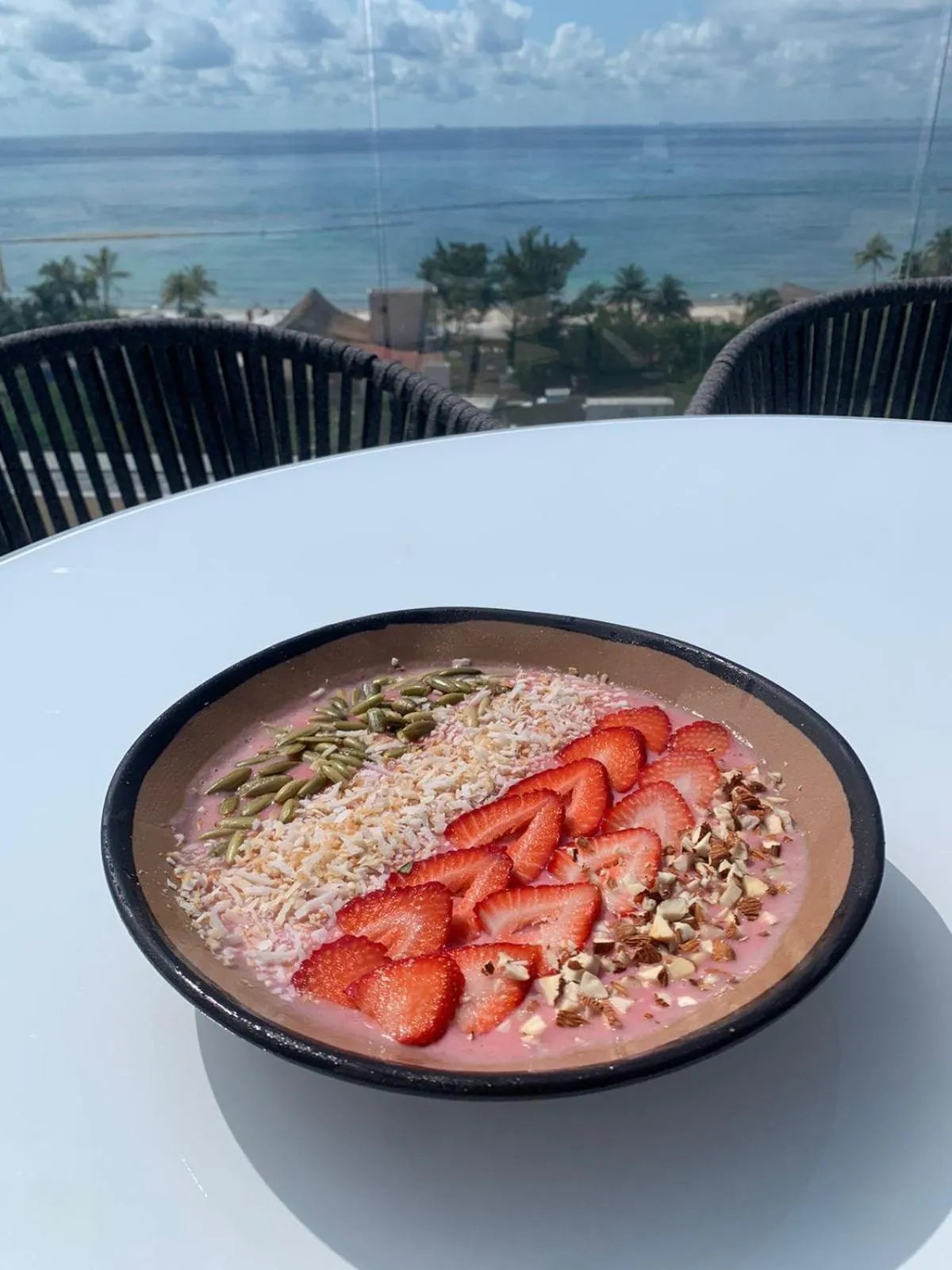 Breakfast in Singular Dream Beach Residences