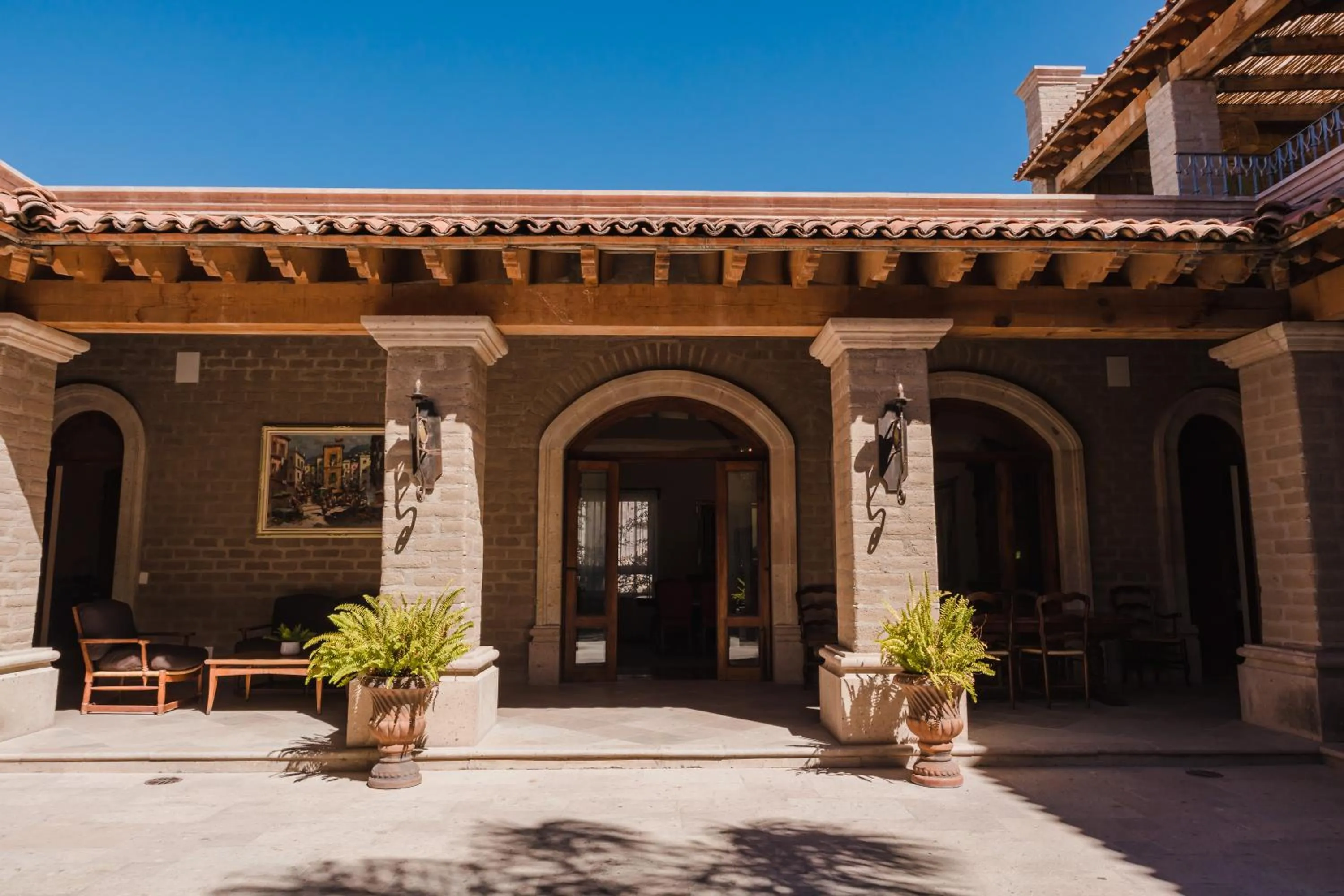 Property building in Hacienda Los Arcangeles
