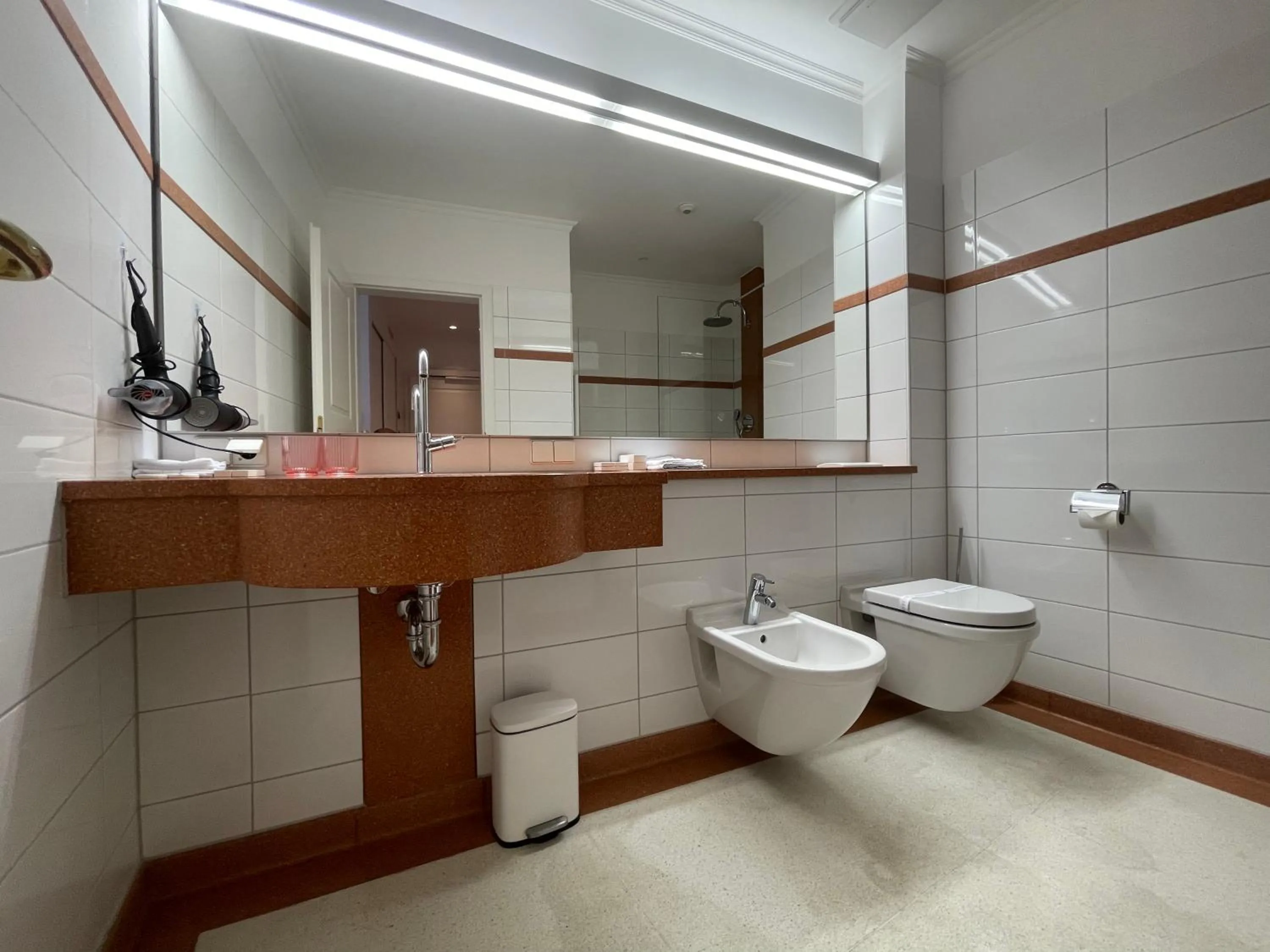 ART HOTEL HOUSE ONE