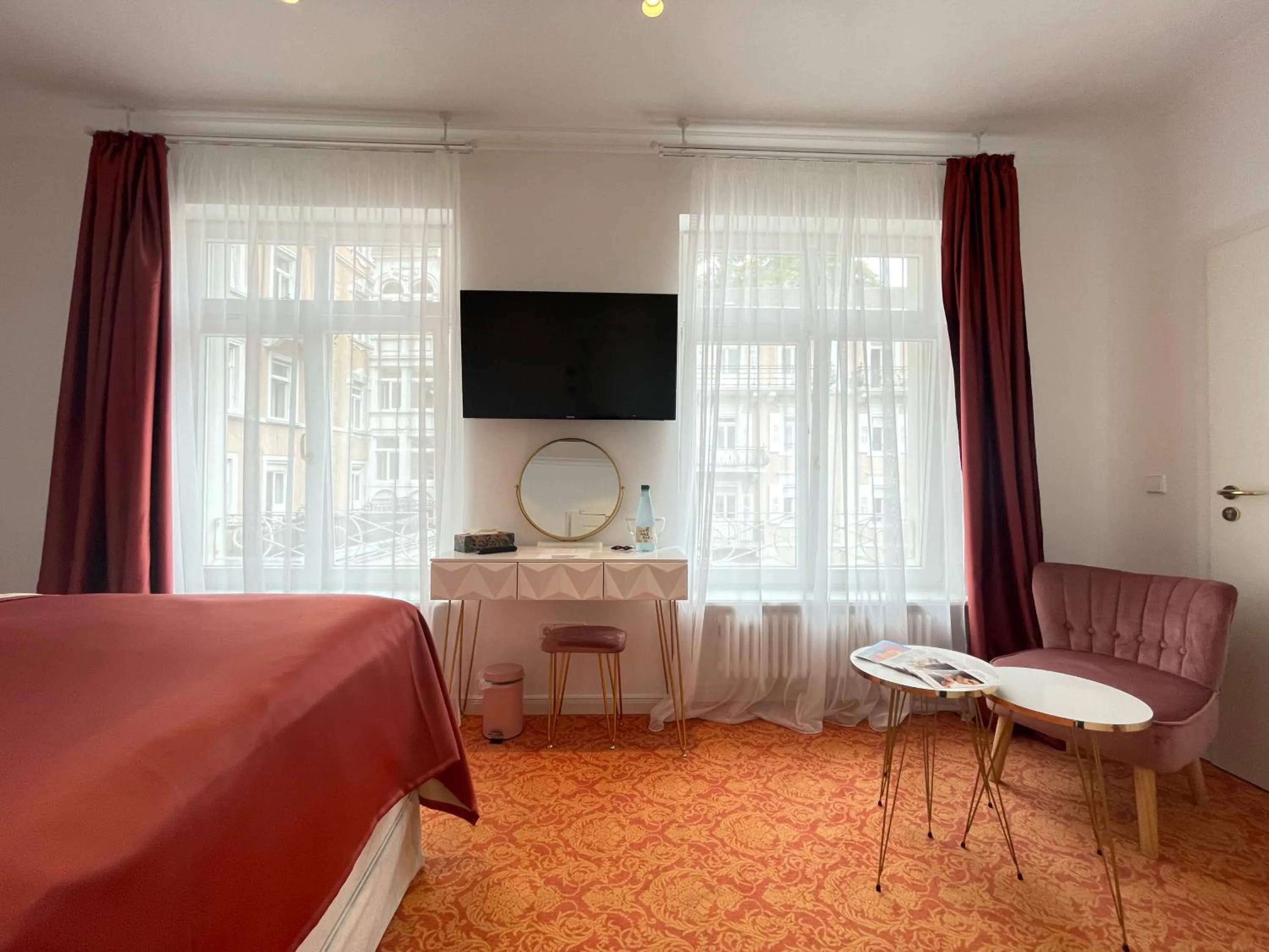 Bed in ART HOTEL HOUSE ONE