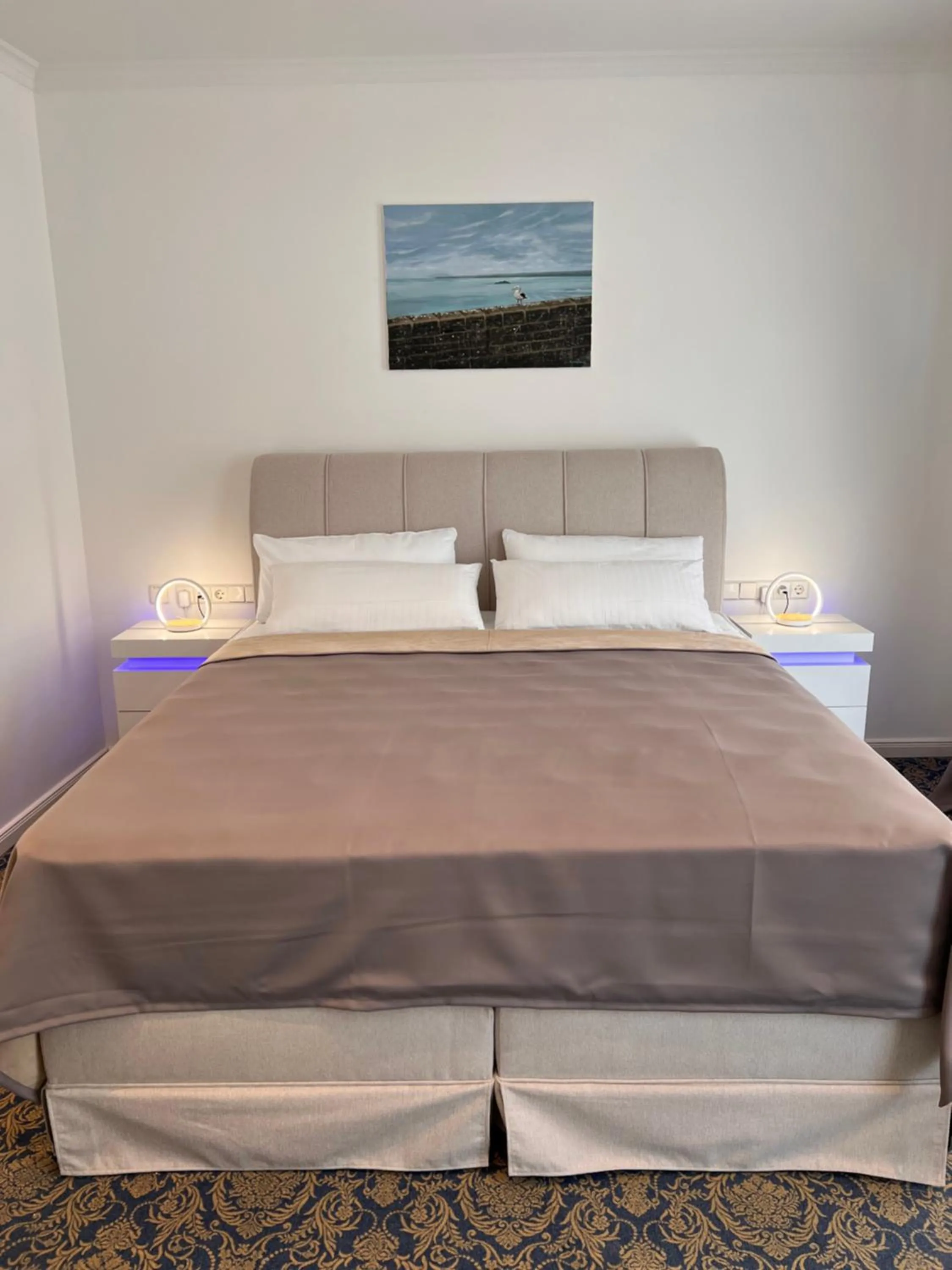 Photo of the whole room, Bed in ART HOTEL HOUSE ONE