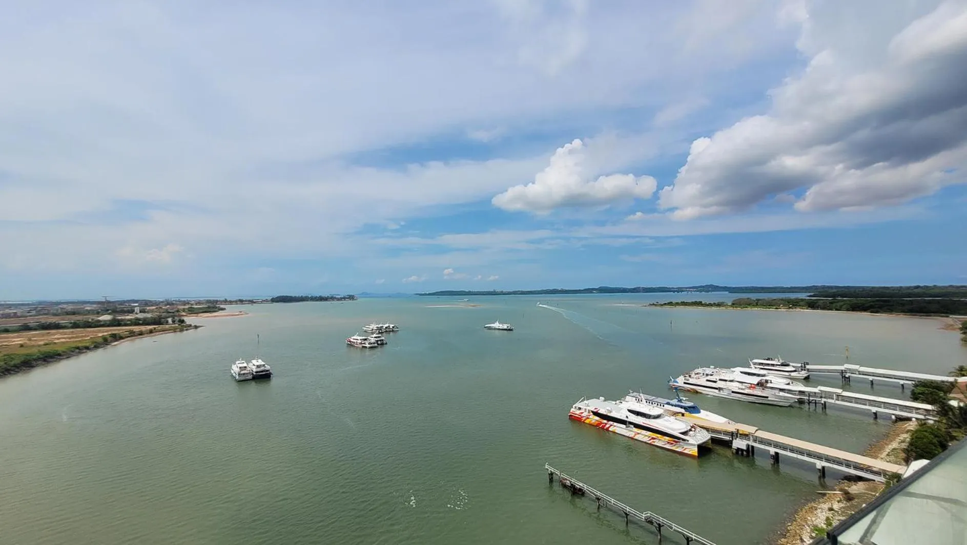 Day in Palam Mansion at Apartment One Residence