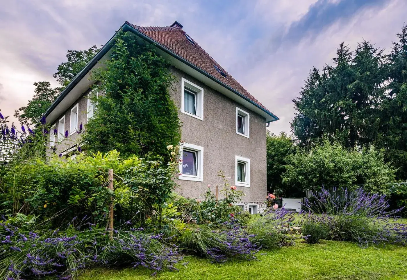 Domizil Familiär Domizil Familiär