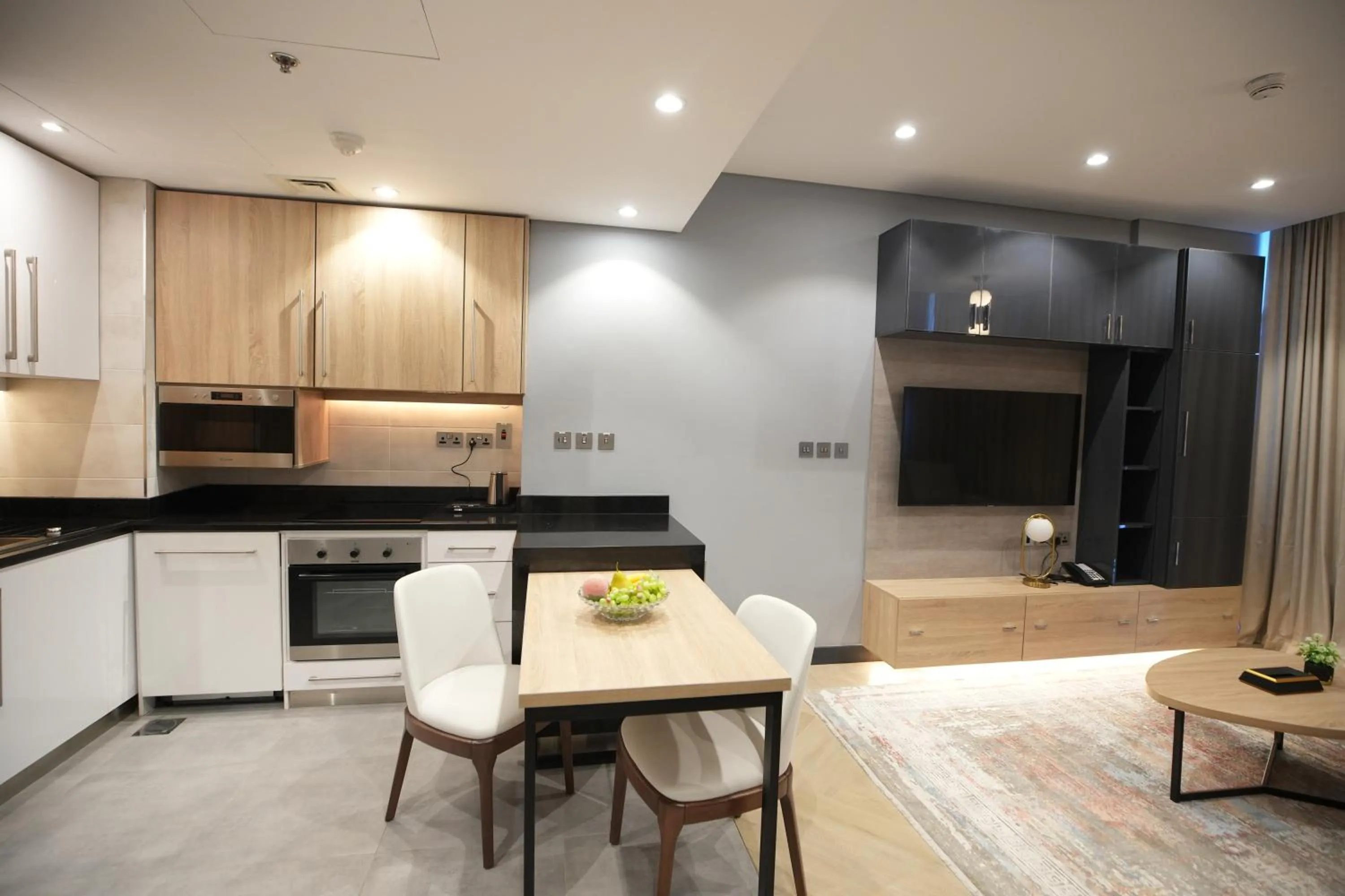 Kitchen or kitchenette in Royal Mansoura Residence Hotel