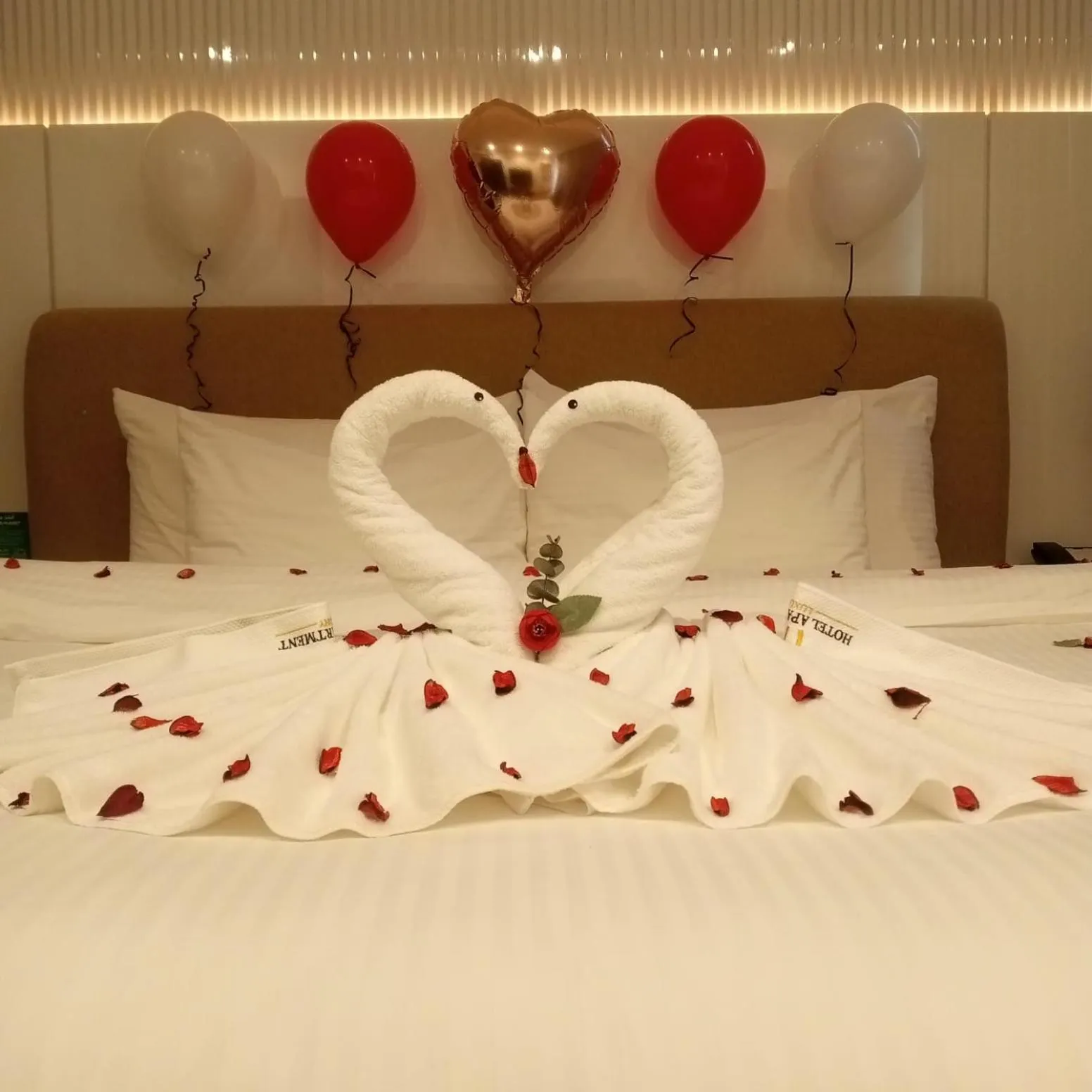 Decorative detail, Bed in Royal Mansoura Residence Hotel