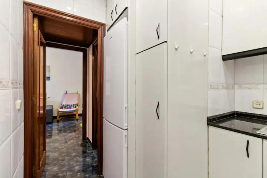 Kitchen or kitchenette in Stay U-nique Apartments La Bordeta