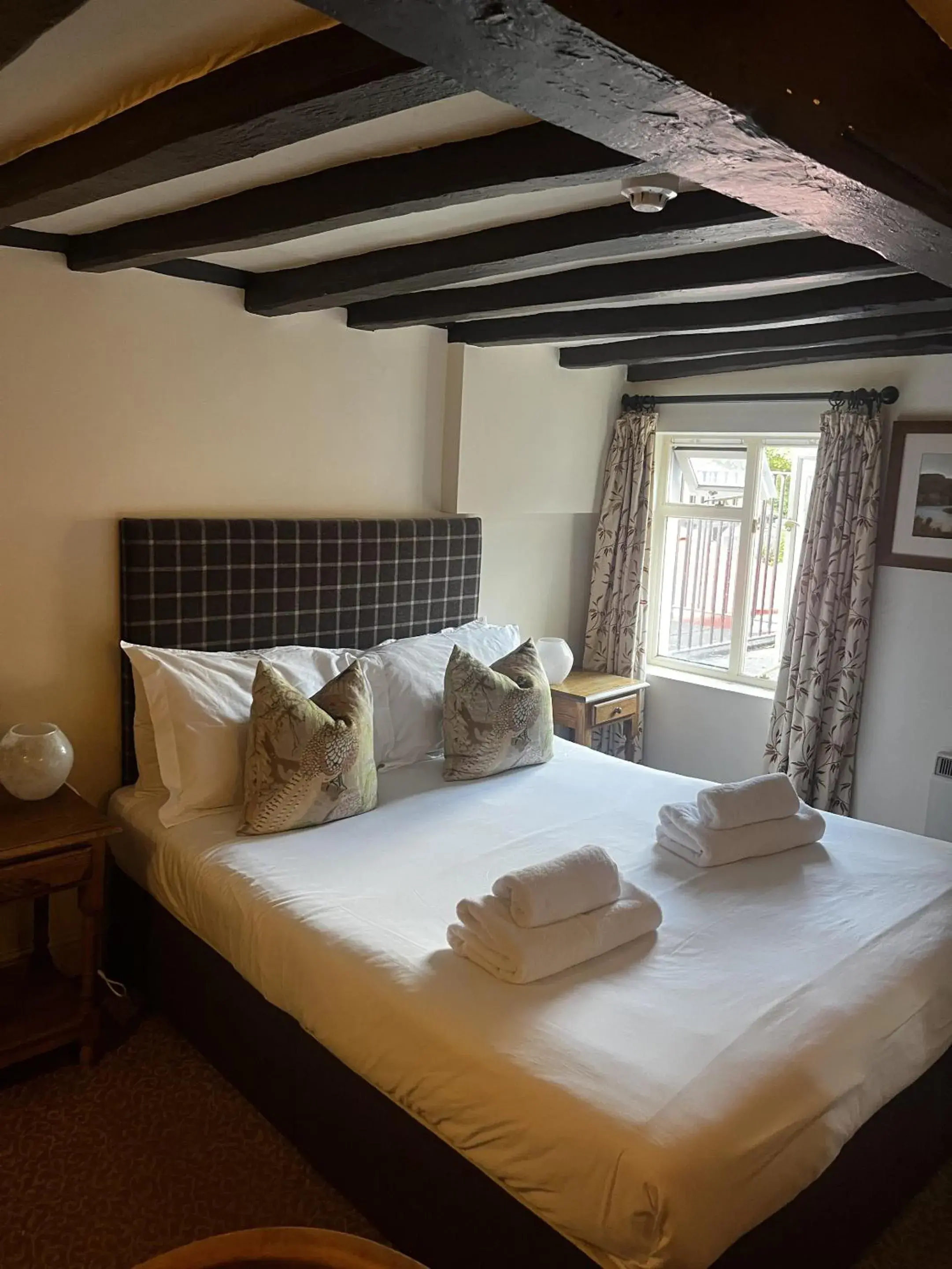 Double Room with Private Bathroom in The Cherry Tree Double Room with Private Bathroom in The Cherry Tree