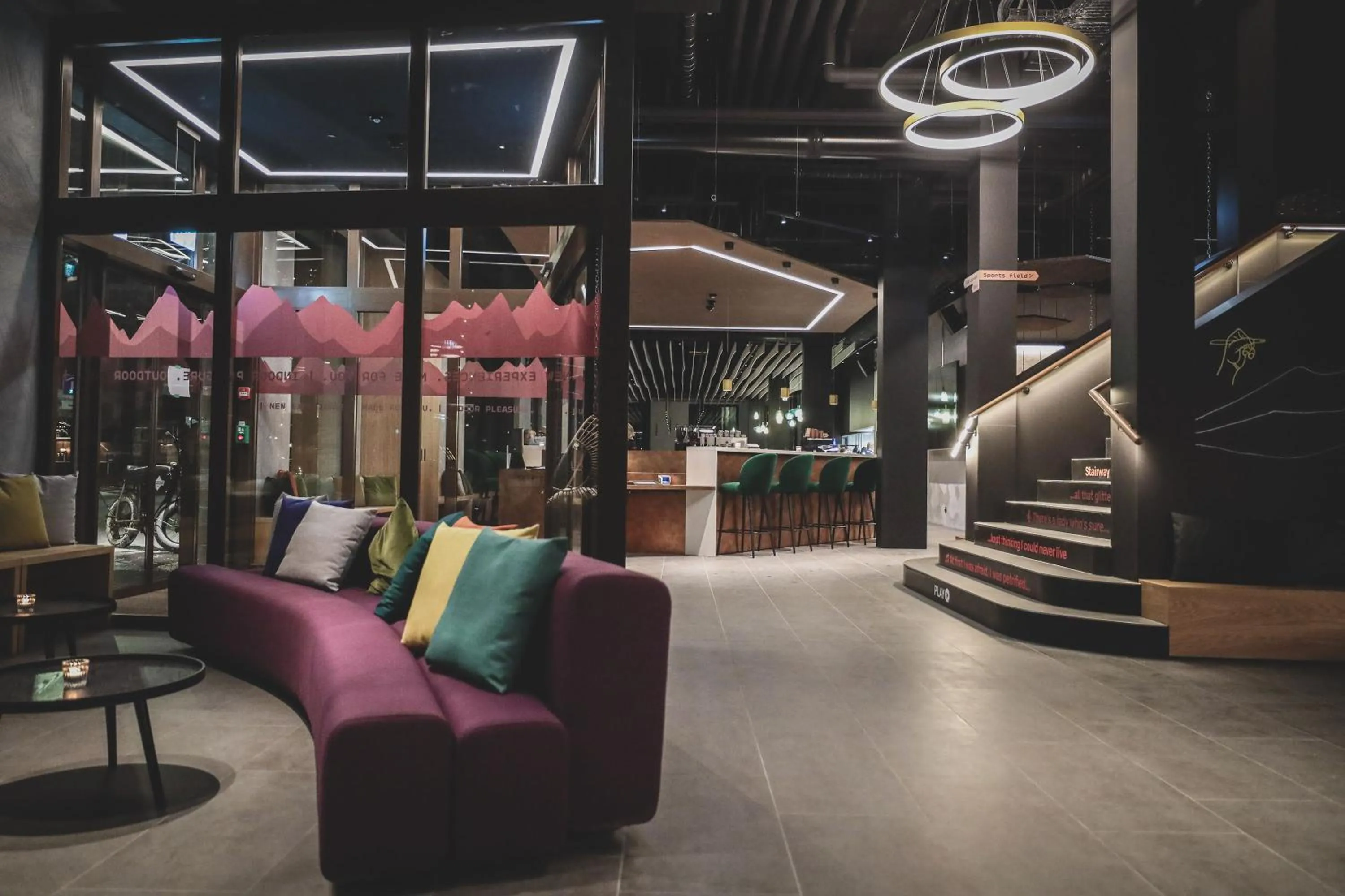 Communal lounge/ TV room in AVES Hotel&Apartment Arosa