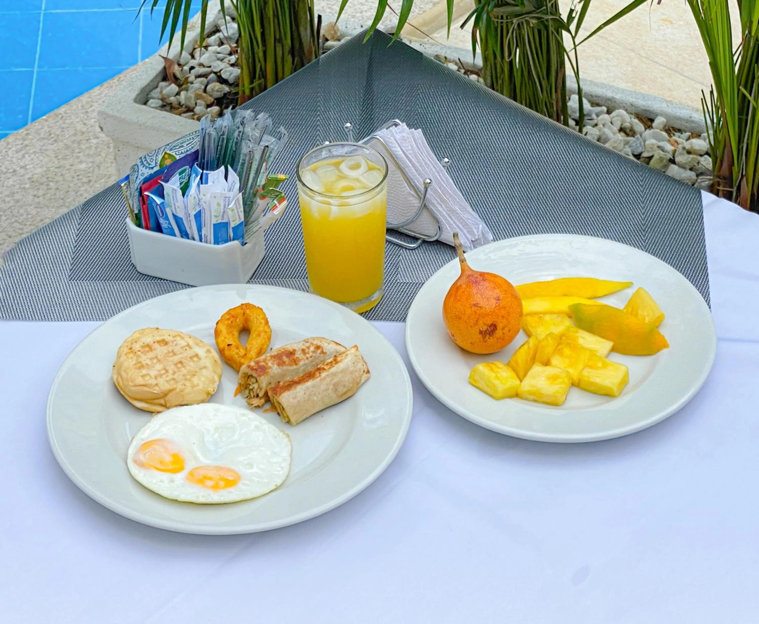 Breakfast in Hotel El Marqués De Manga