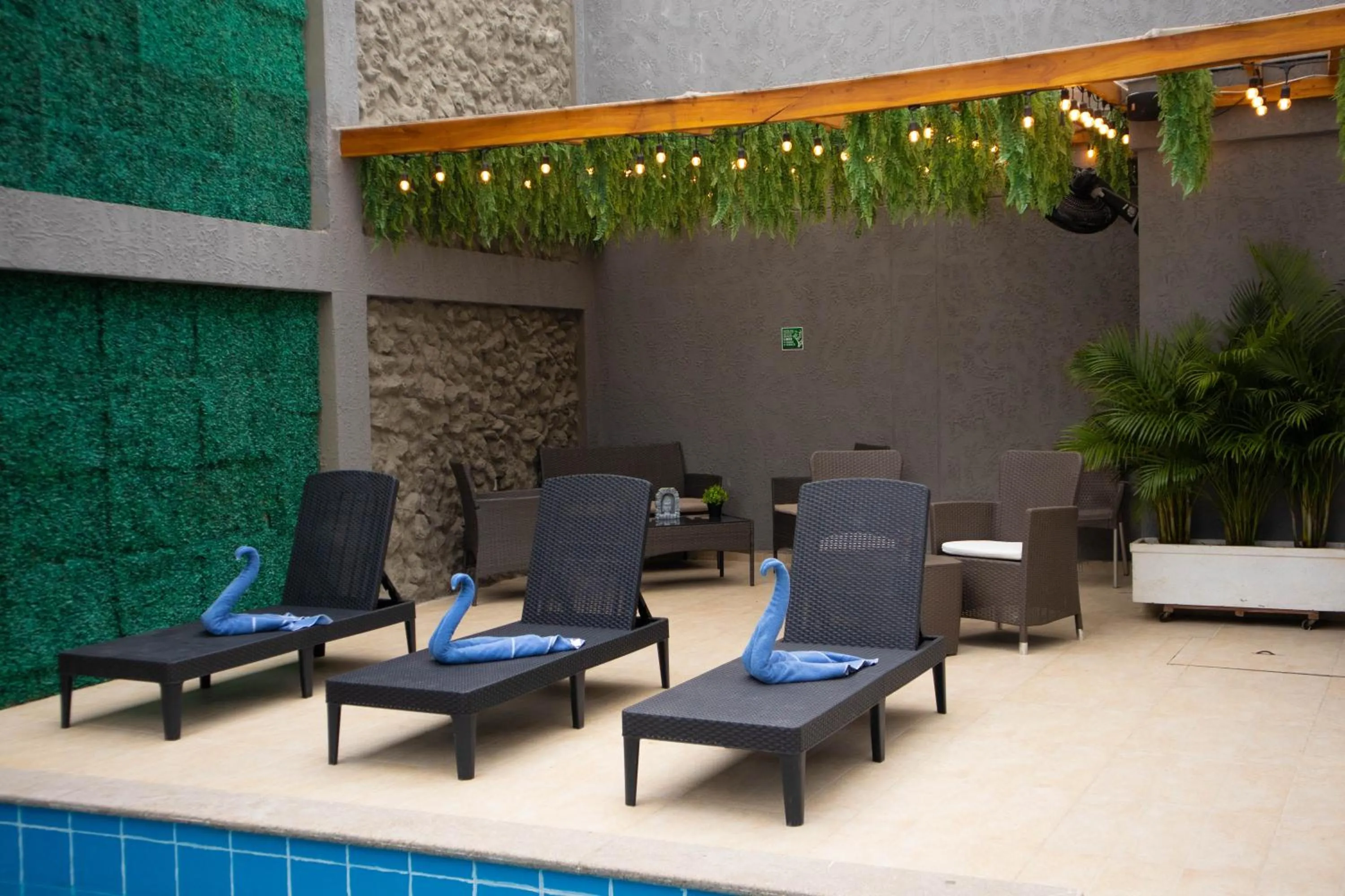 Patio in Hotel El Marqués De Manga