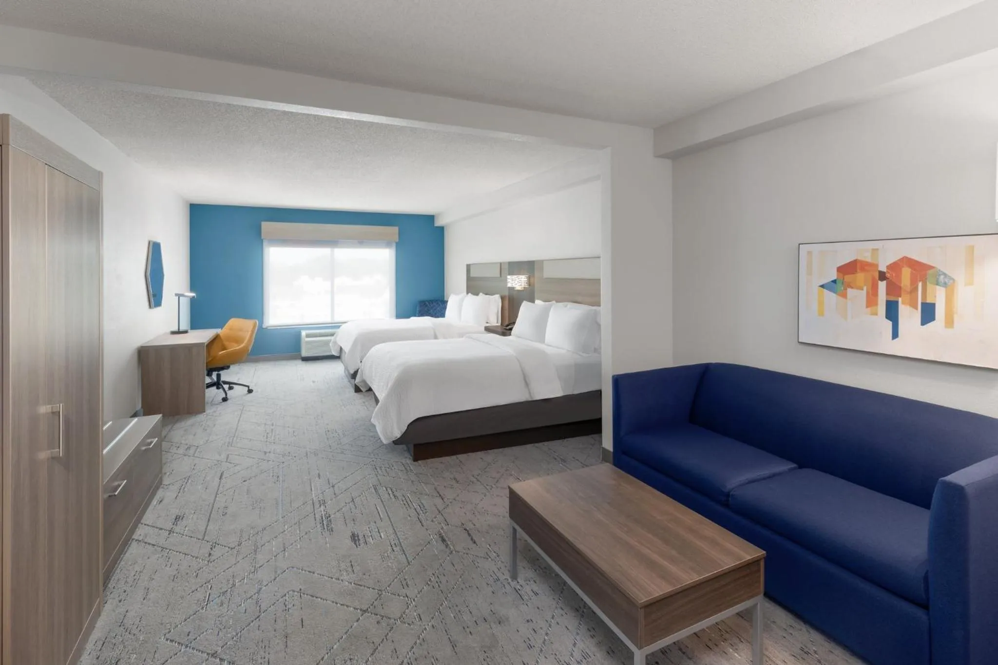 Bedroom, Bed in Holiday Inn Express Hotel & Suites Huntsville West - Research Park by IHG