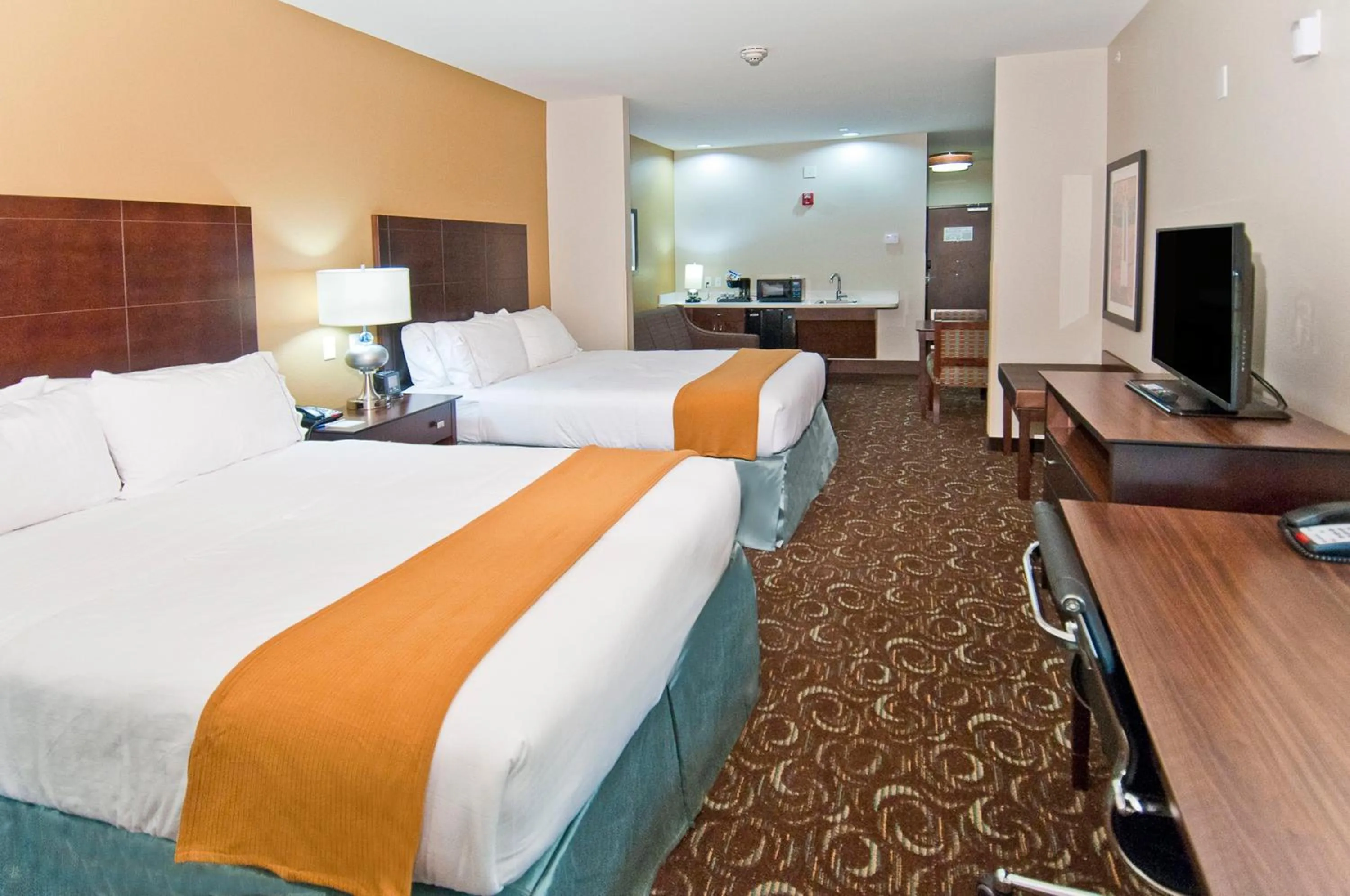 Photo of the whole room, Bed in Holiday Inn Express & Suites San Antonio Frost Bank Center by IHG